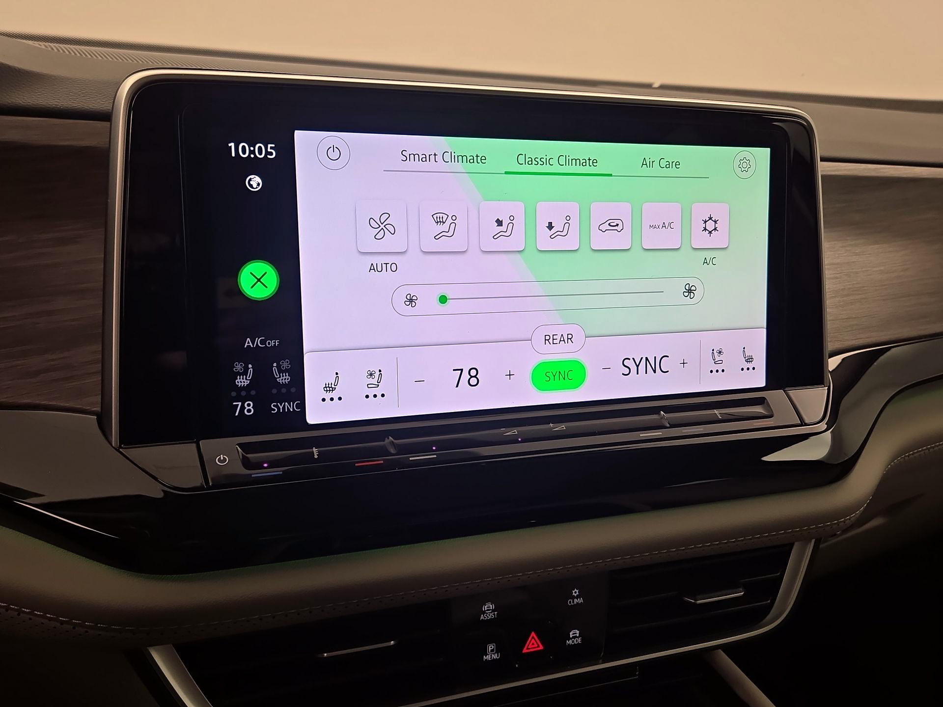 Thumbnail: 2025 Volkswagen Atlas - 17