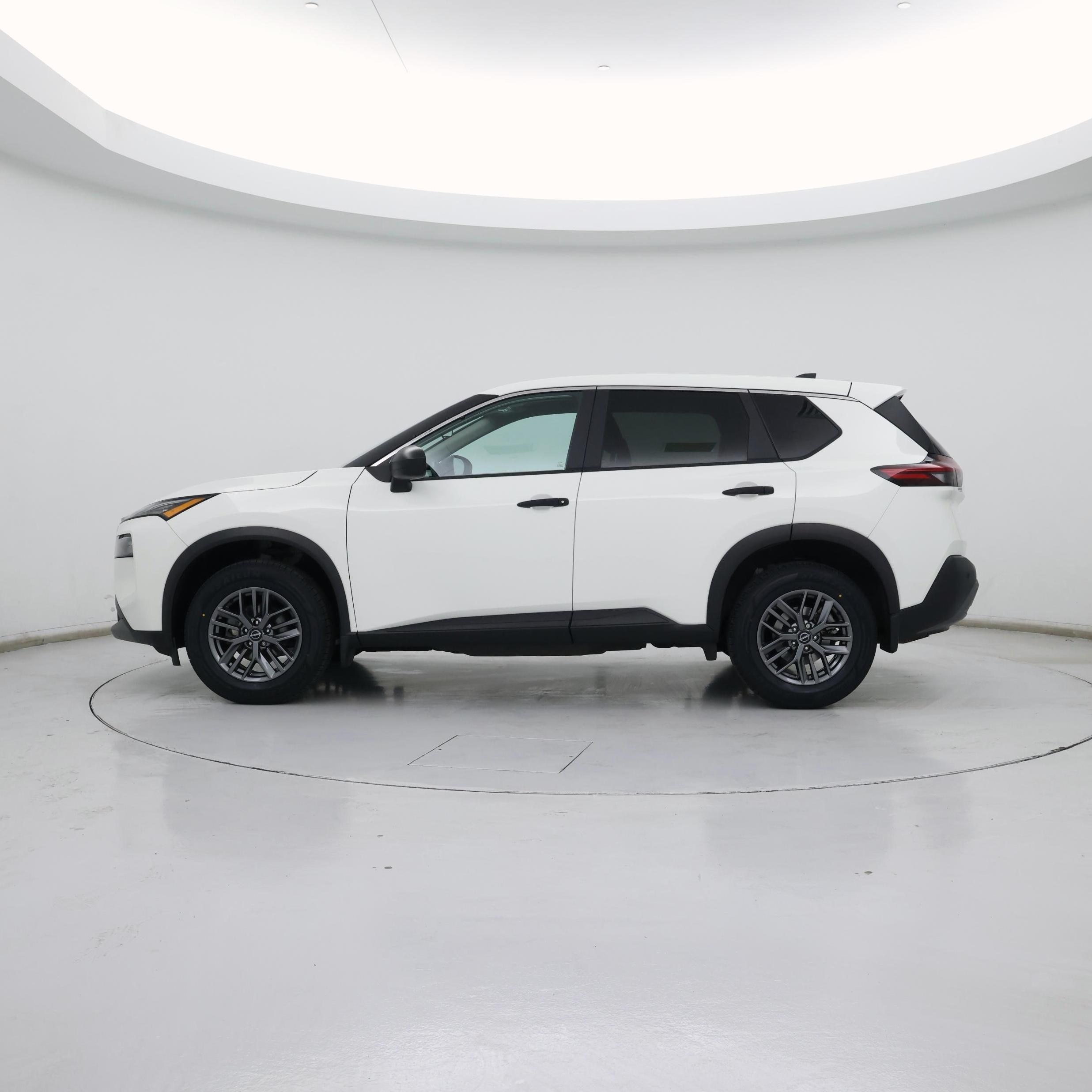 Thumbnail: 2023 Nissan Rogue - 3