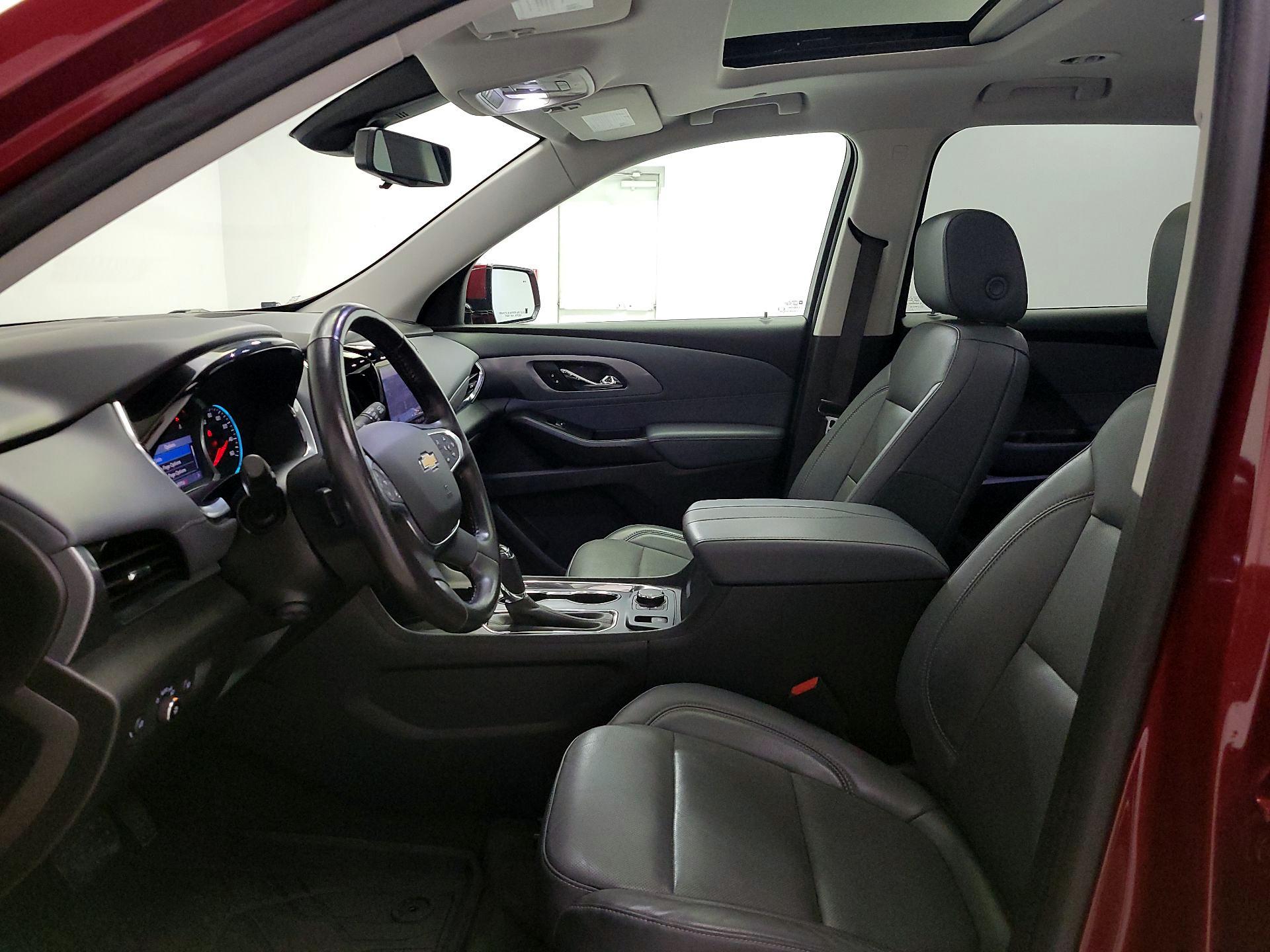 Thumbnail: 2020 Chevrolet Traverse - 11