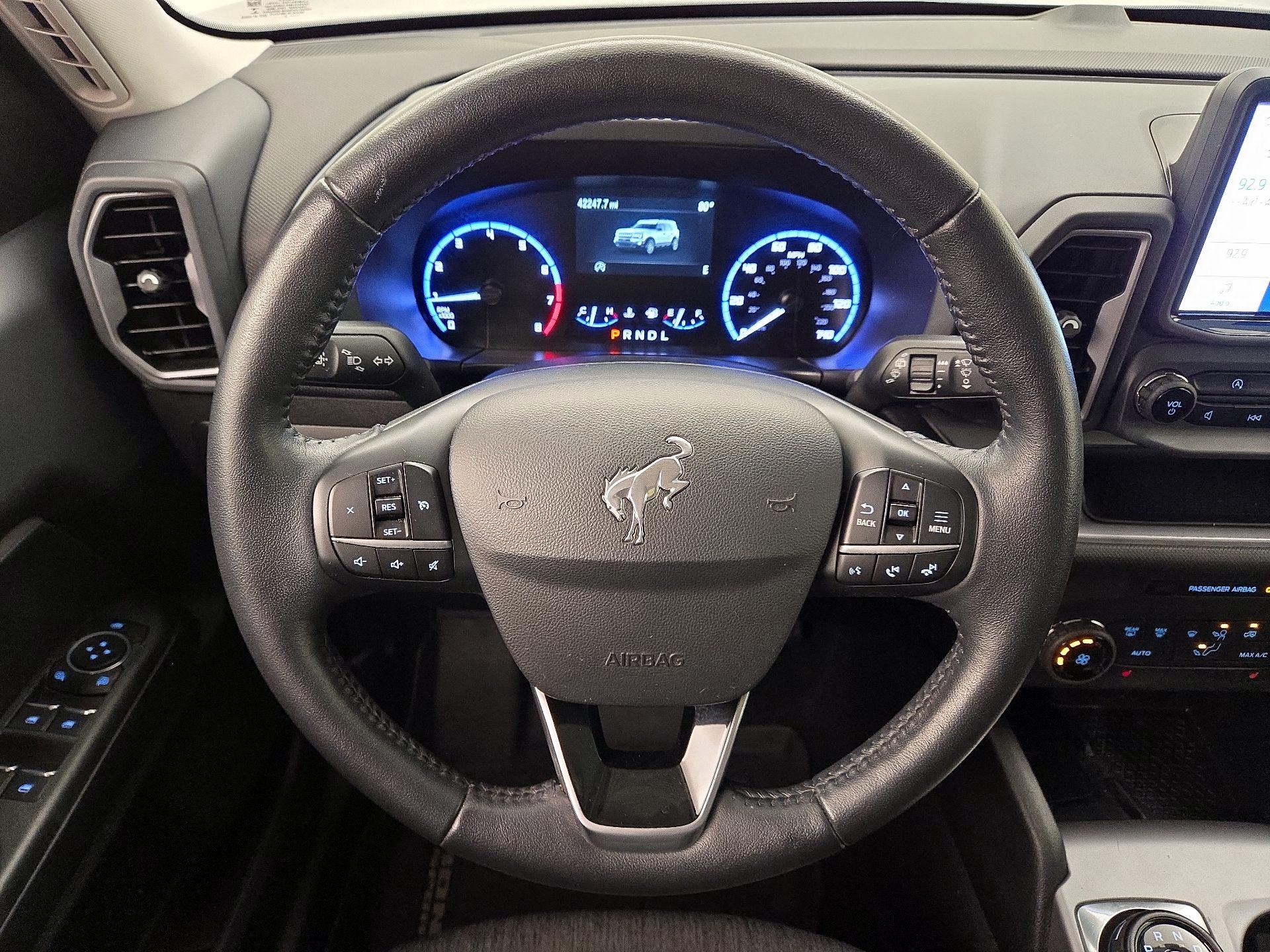 Thumbnail: 2022 Ford Bronco Sport - 10