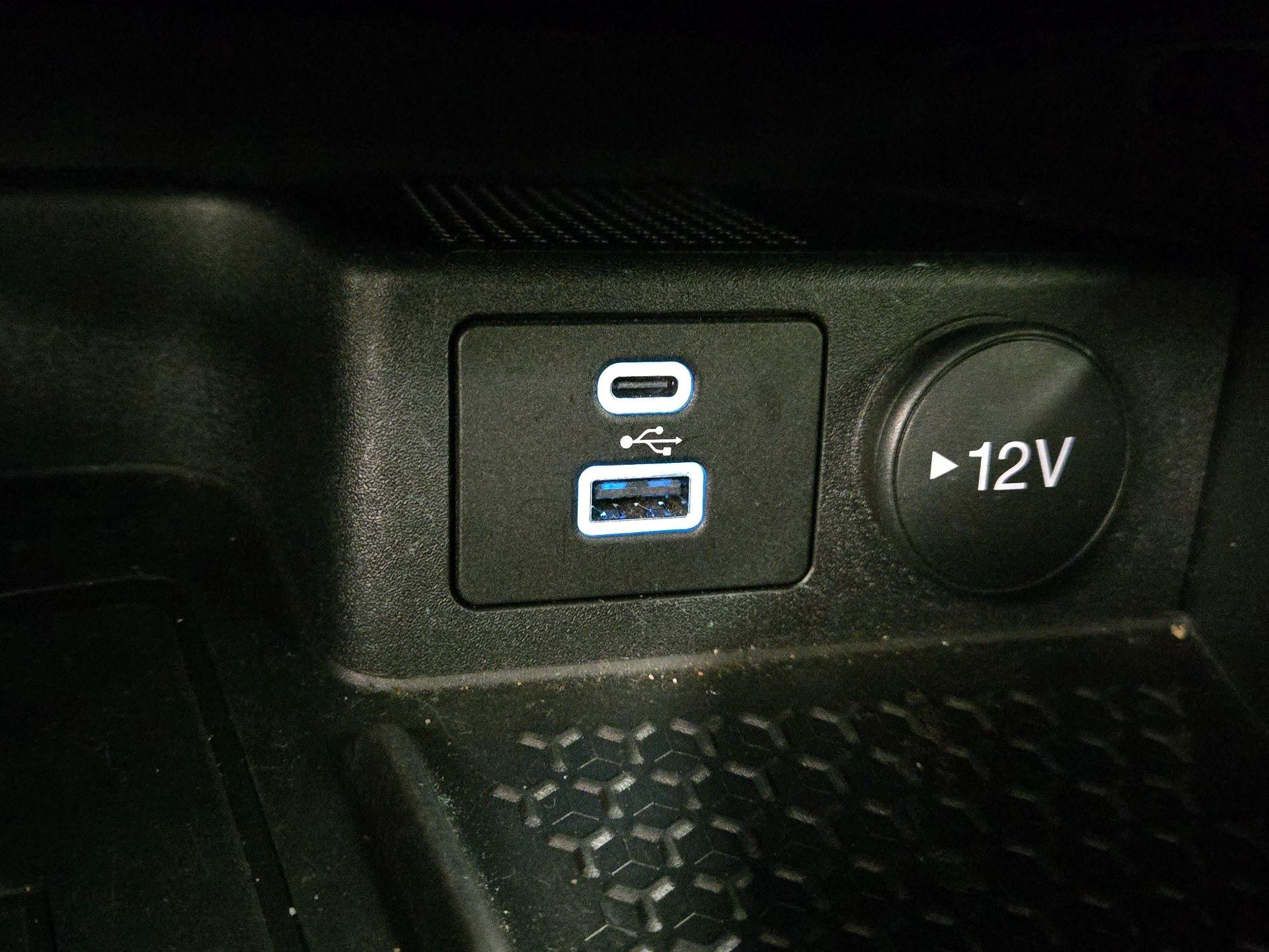 Thumbnail: 2022 Ford Bronco Sport - 18