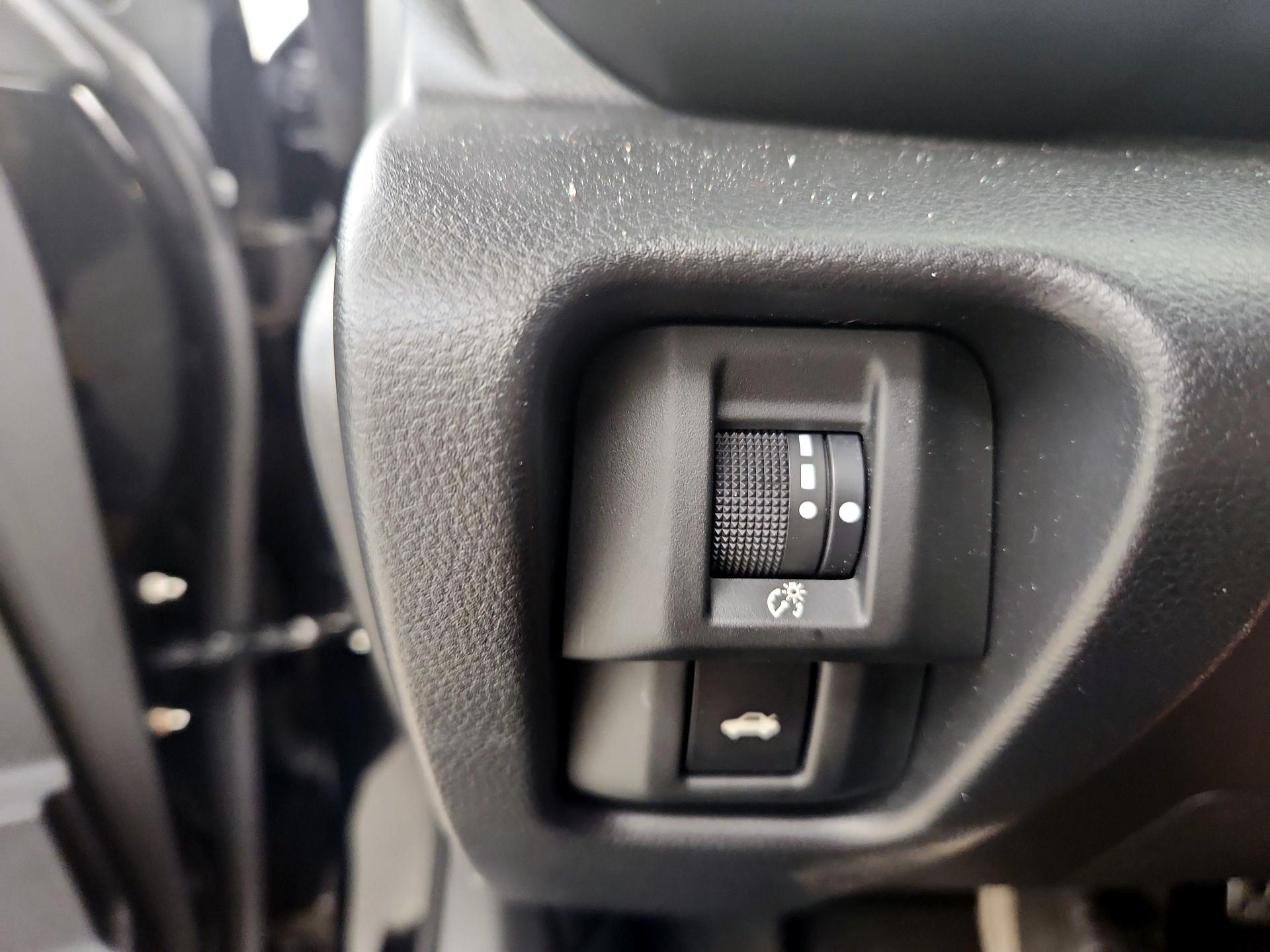 Thumbnail: 2023 Toyota GR86 - 13