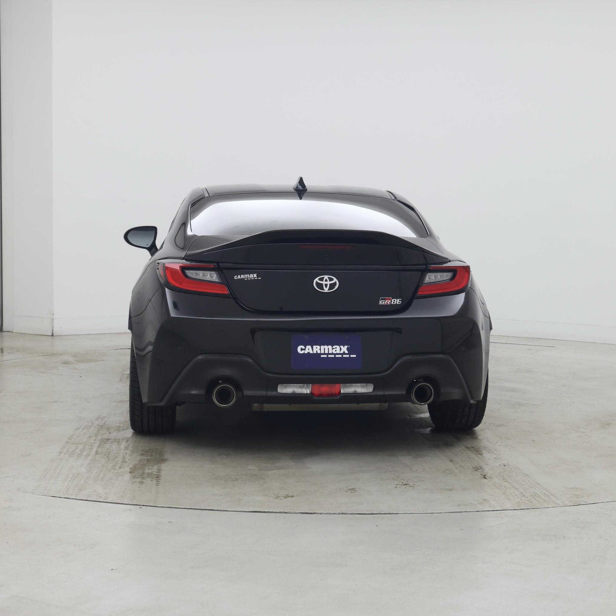 Thumbnail: 2023 Toyota GR86 - 6