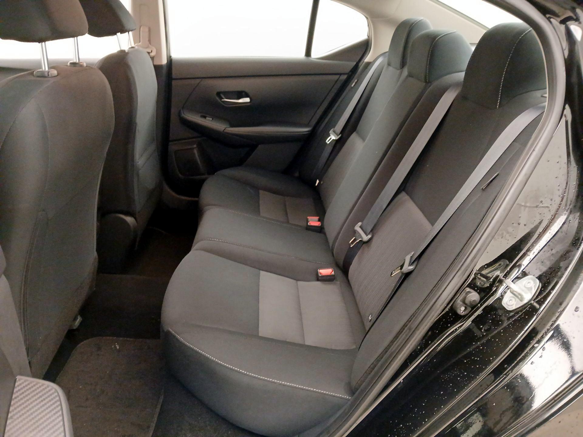 Thumbnail: 2023 Nissan Sentra - 19