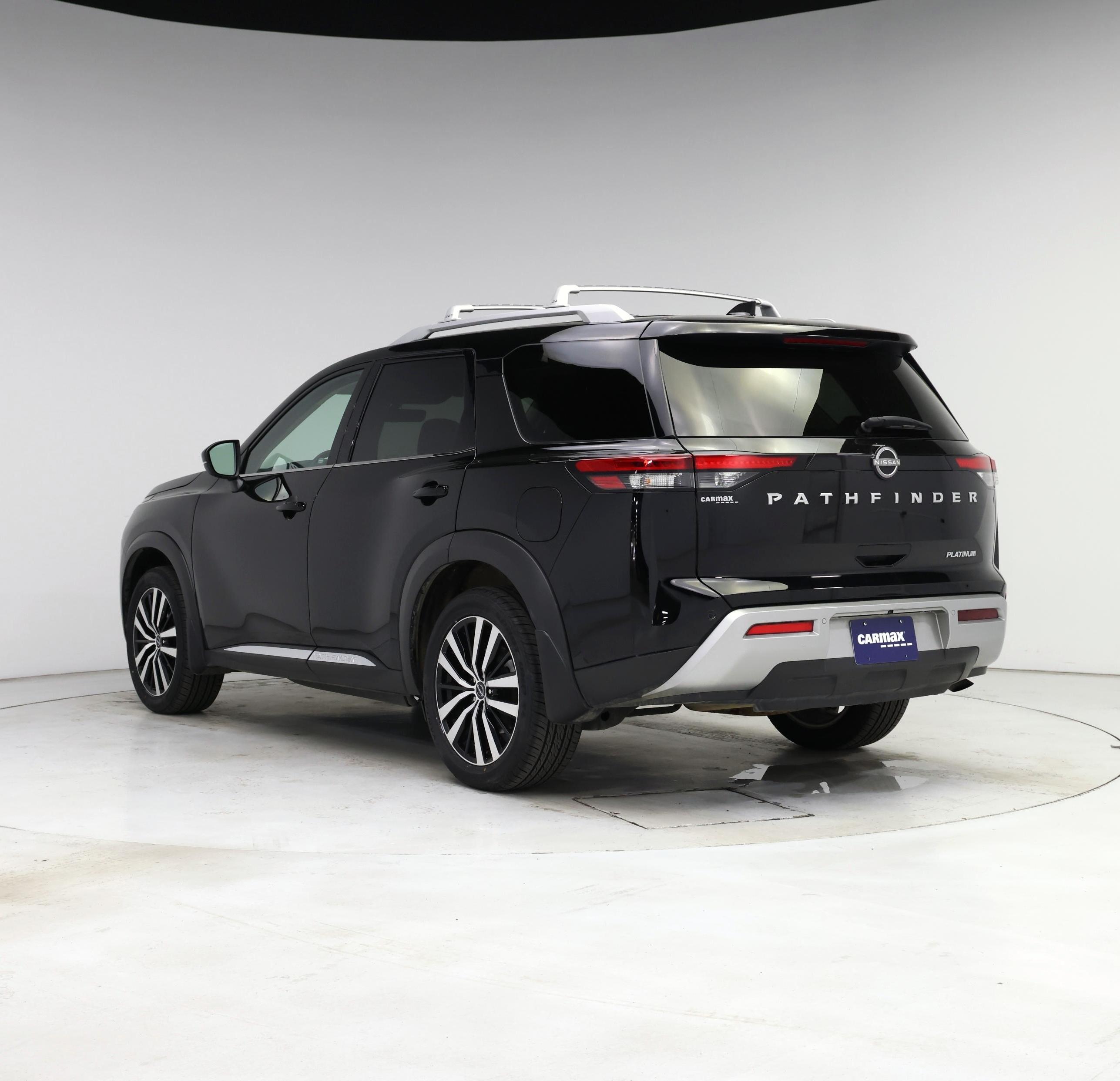 Thumbnail: 2024 Nissan Pathfinder - 2