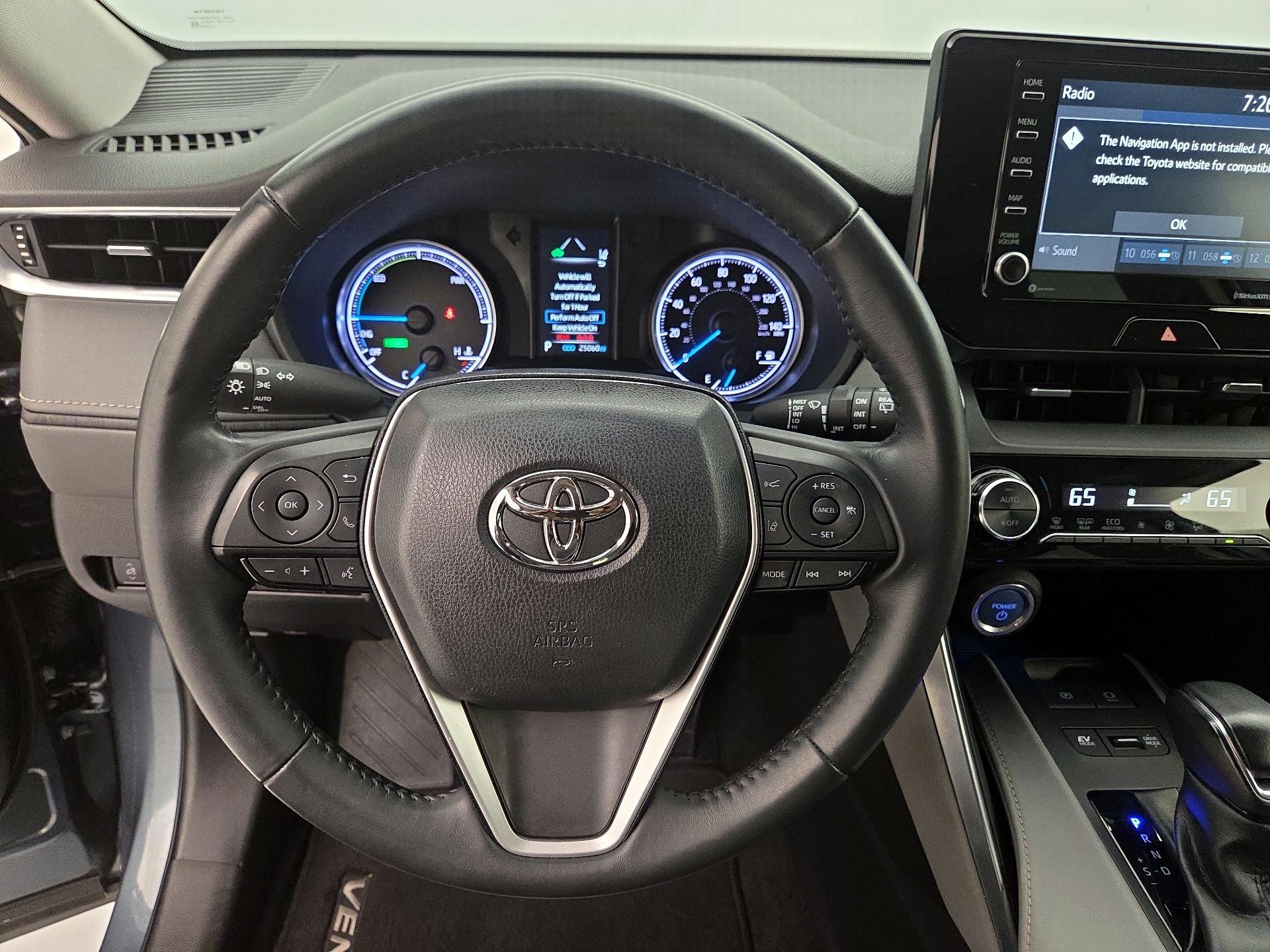 Thumbnail: 2022 Toyota Venza - 10