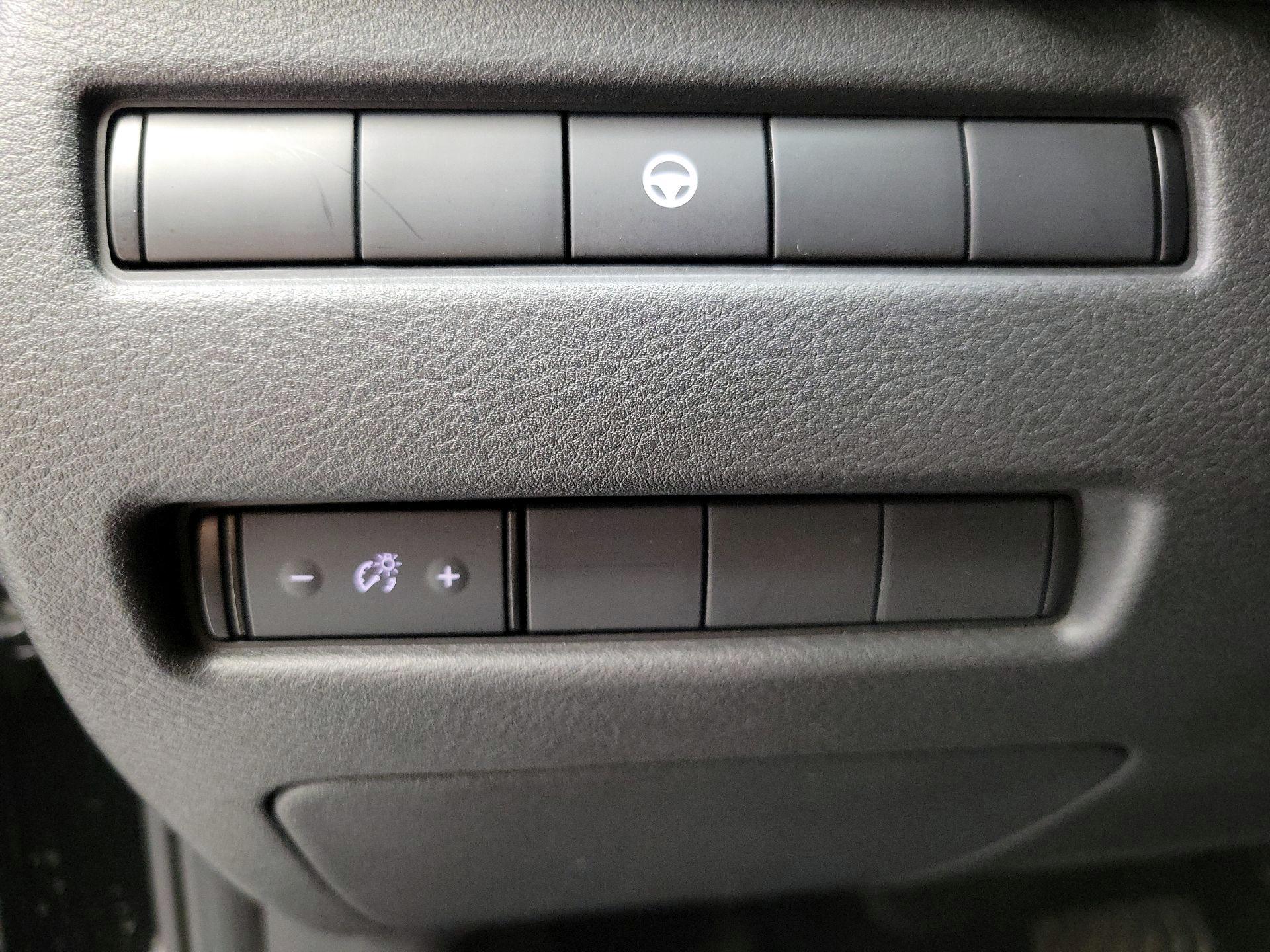 Thumbnail: 2023 Nissan Rogue - 13