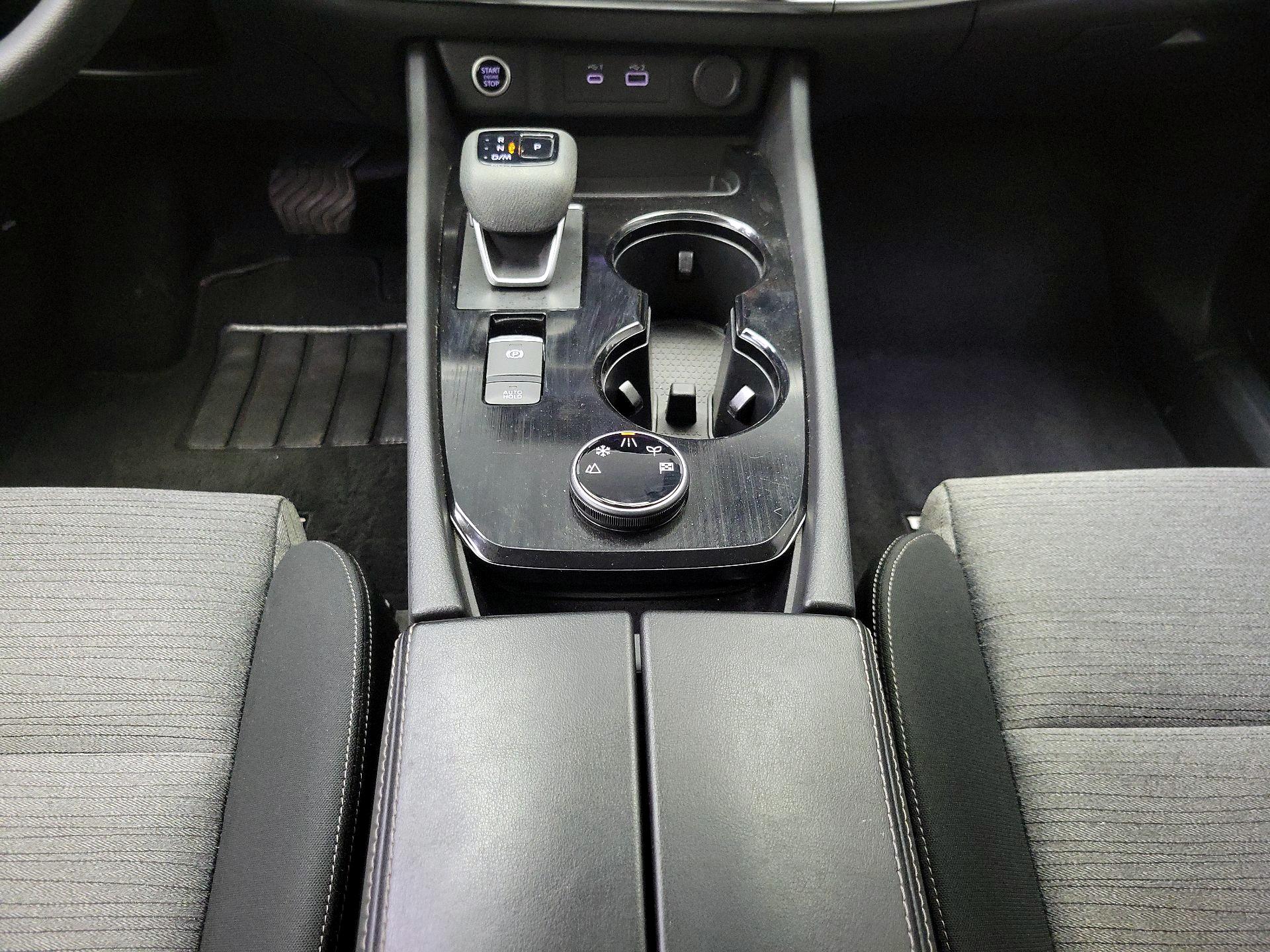 Thumbnail: 2023 Nissan Rogue - 17