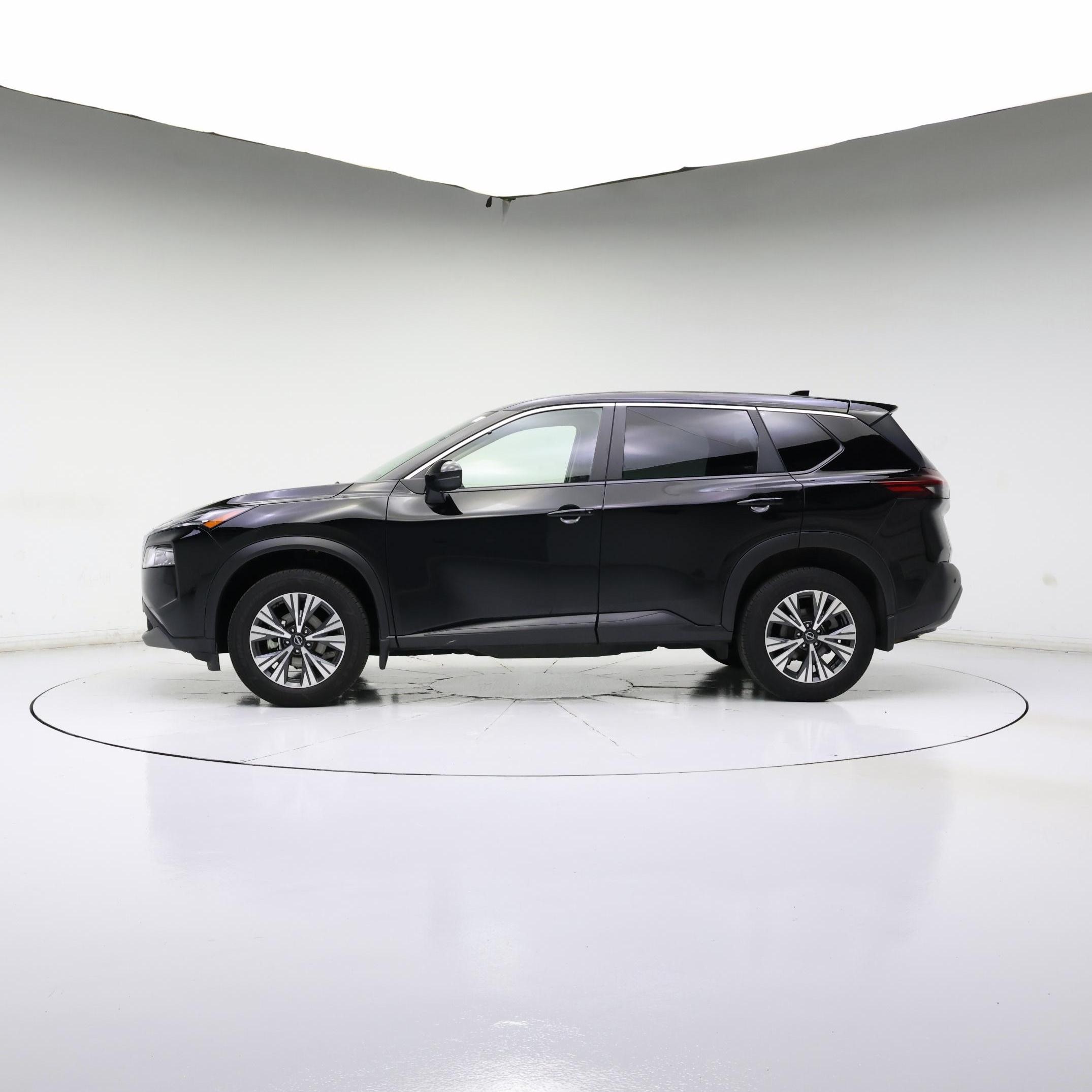 Thumbnail: 2023 Nissan Rogue - 3