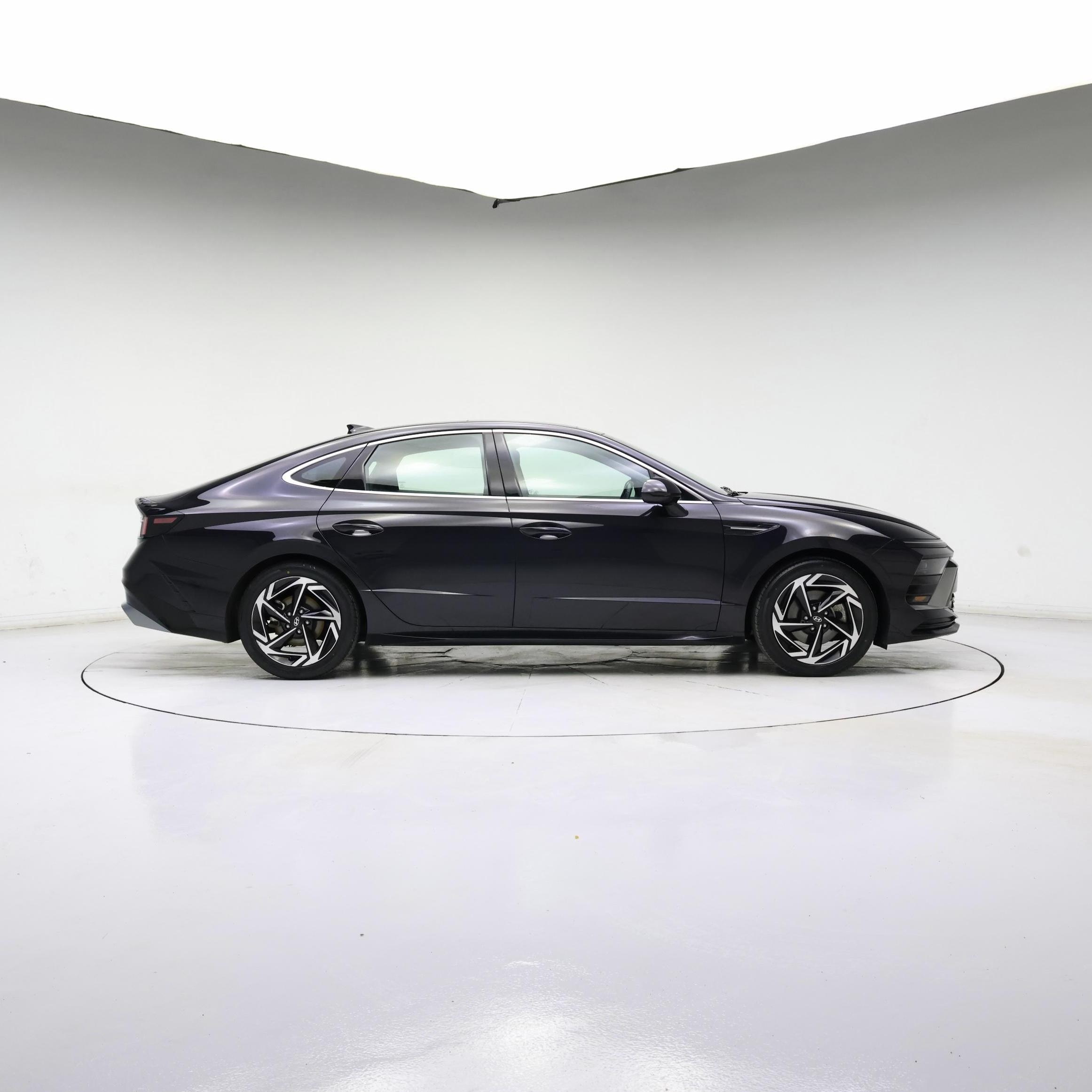 Thumbnail: 2024 Hyundai Sonata - 3