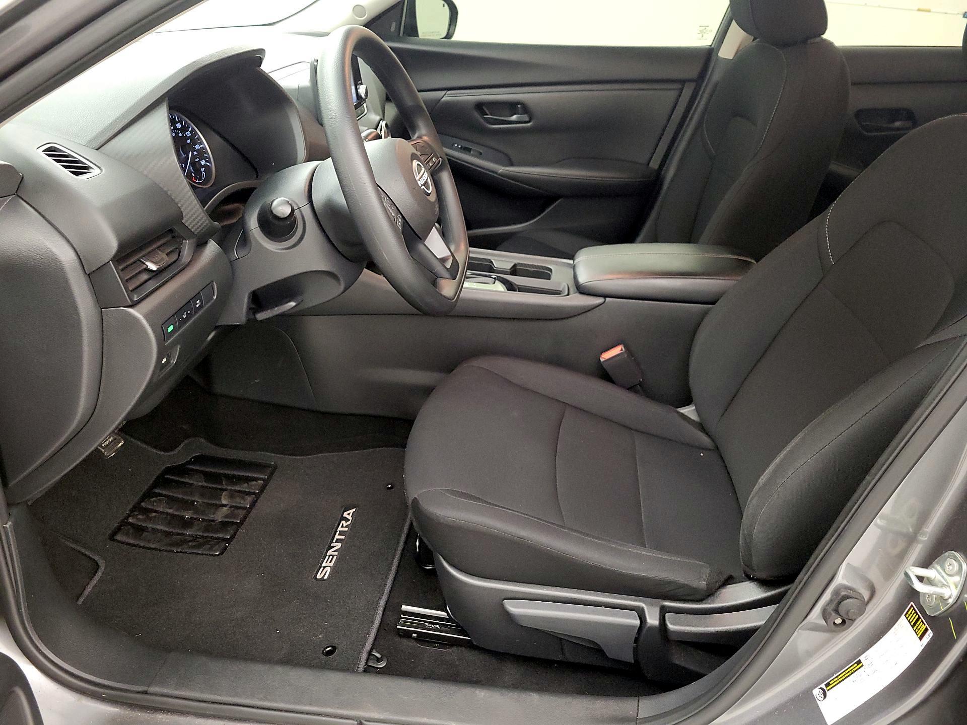 Thumbnail: 2024 Nissan Sentra - 11