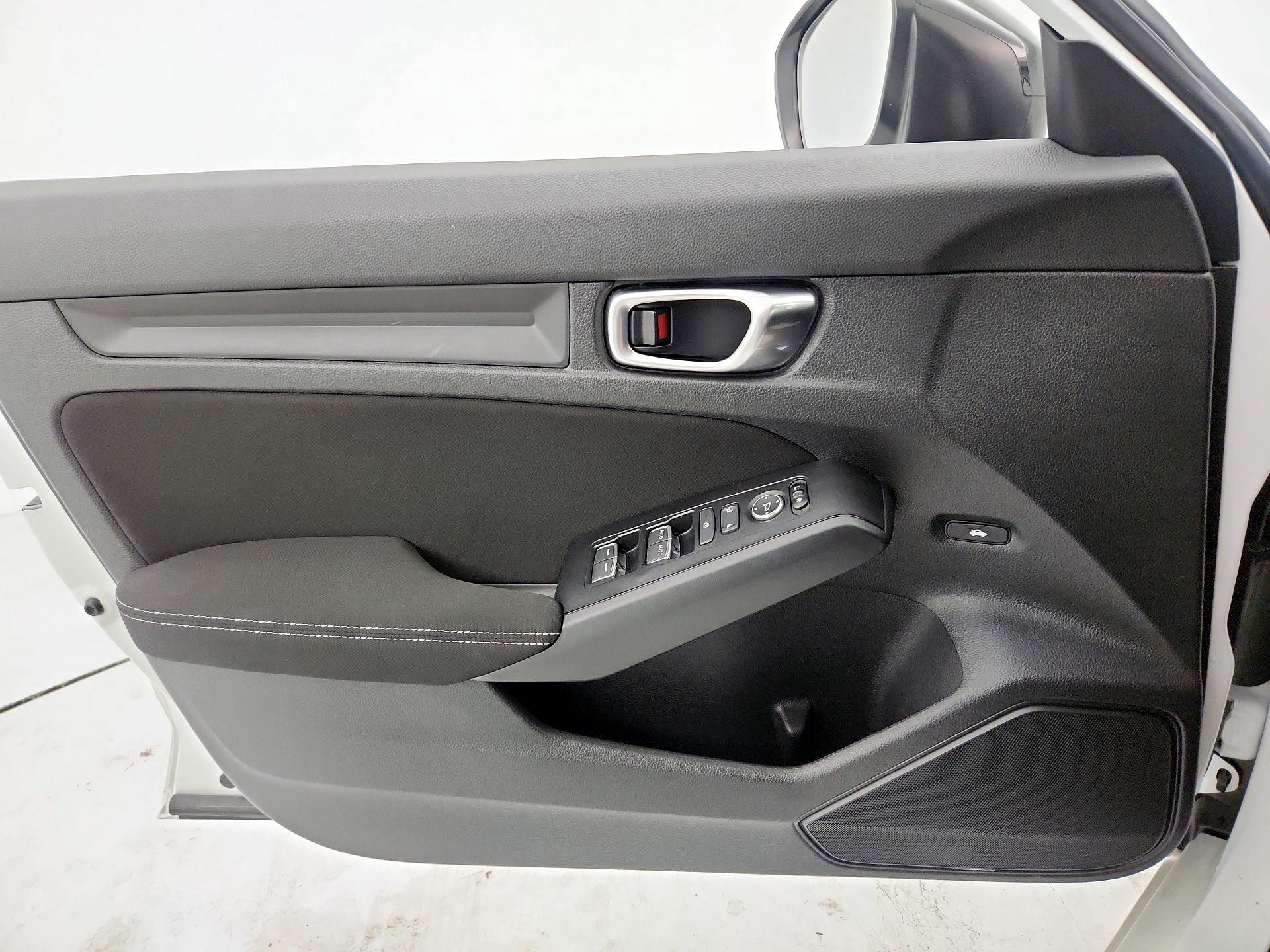 Thumbnail: 2023 Honda Civic - 12