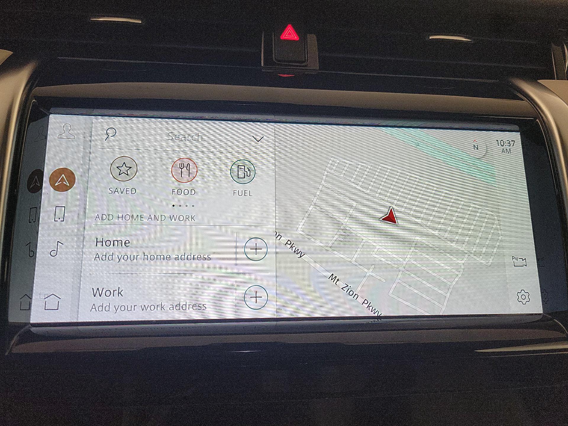 Thumbnail: 2021 Land Rover Discovery Sport - 14