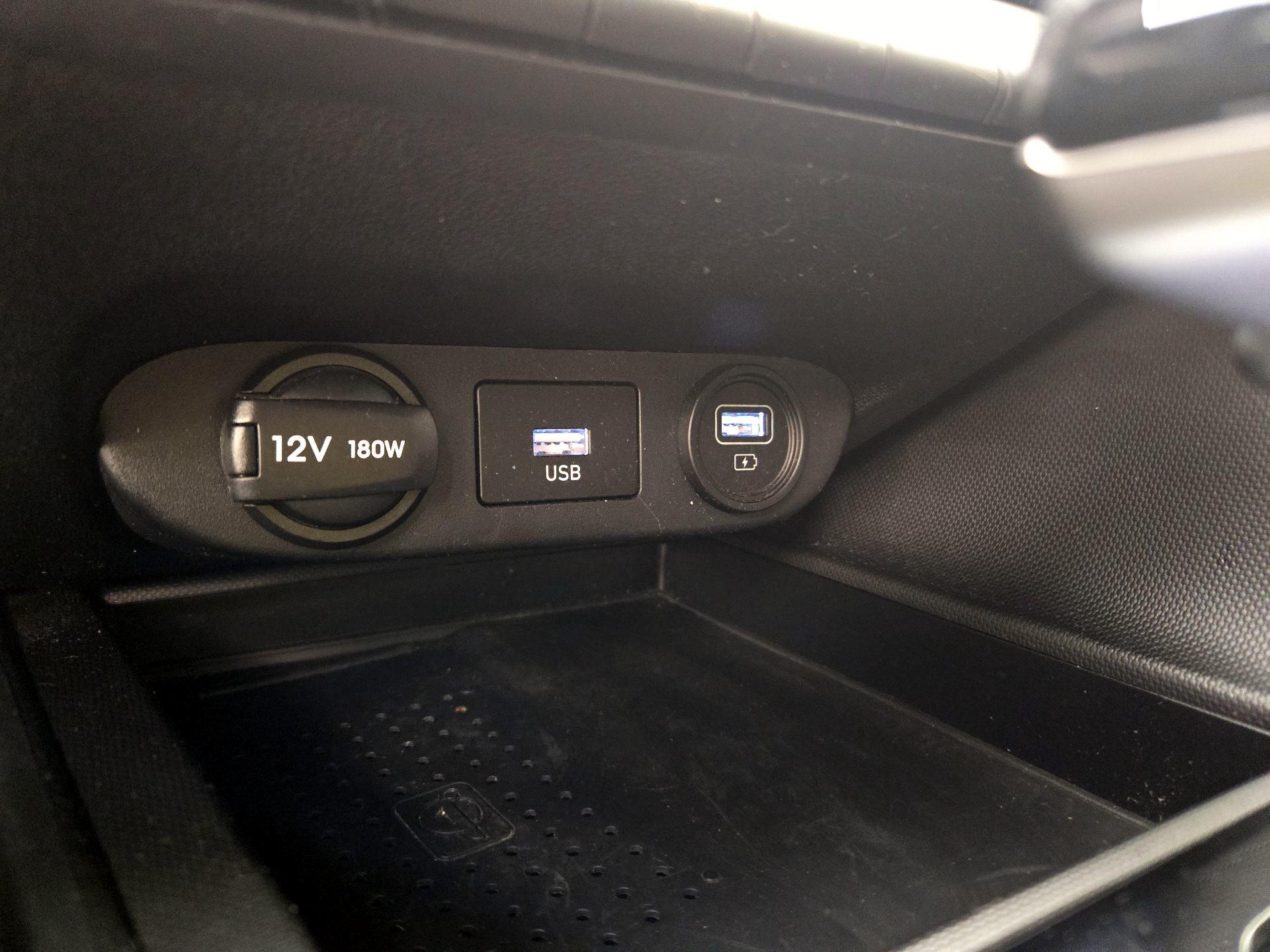 Thumbnail: 2023 Hyundai Elantra - 19