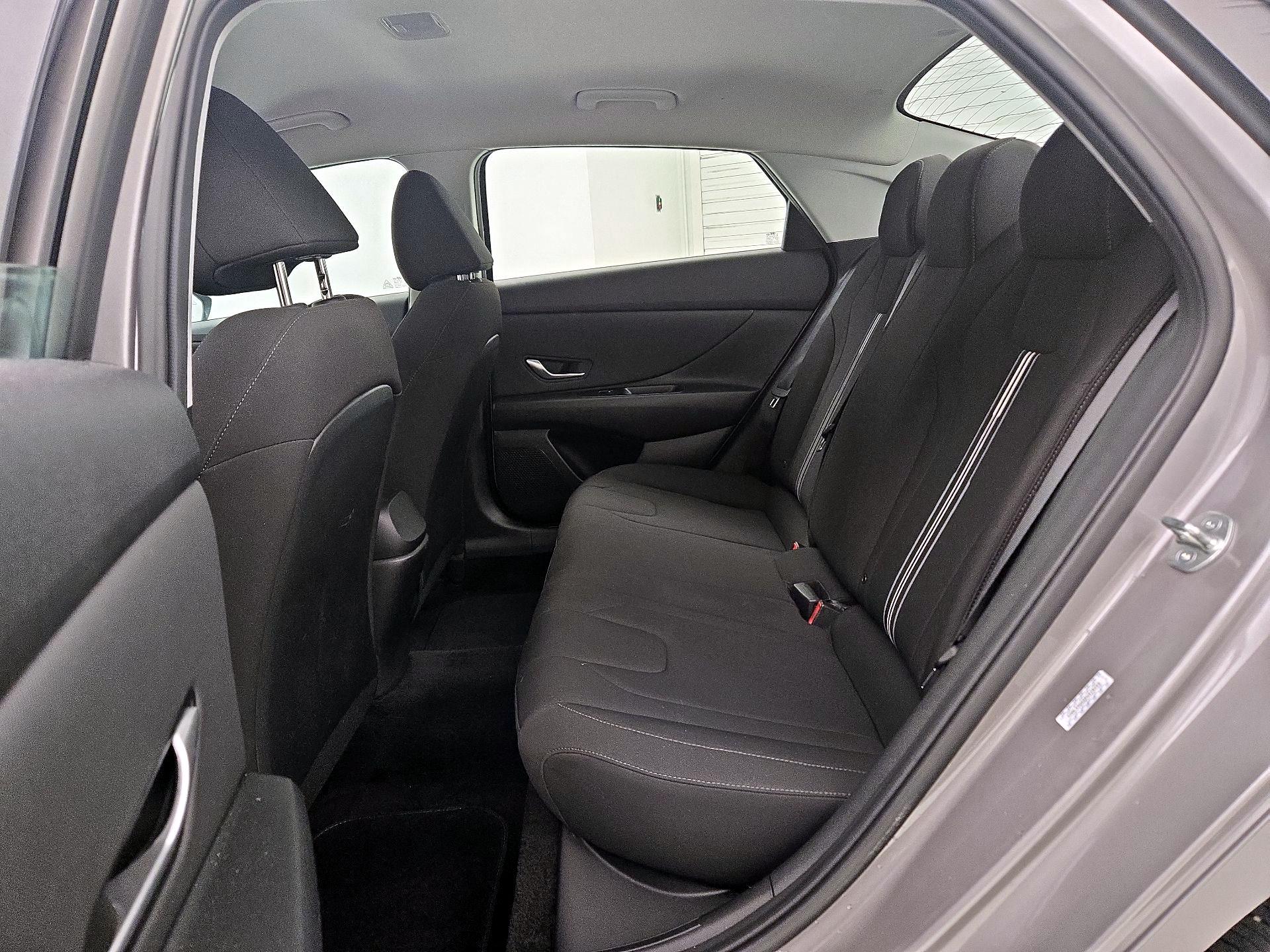 Thumbnail: 2023 Hyundai Elantra - 20