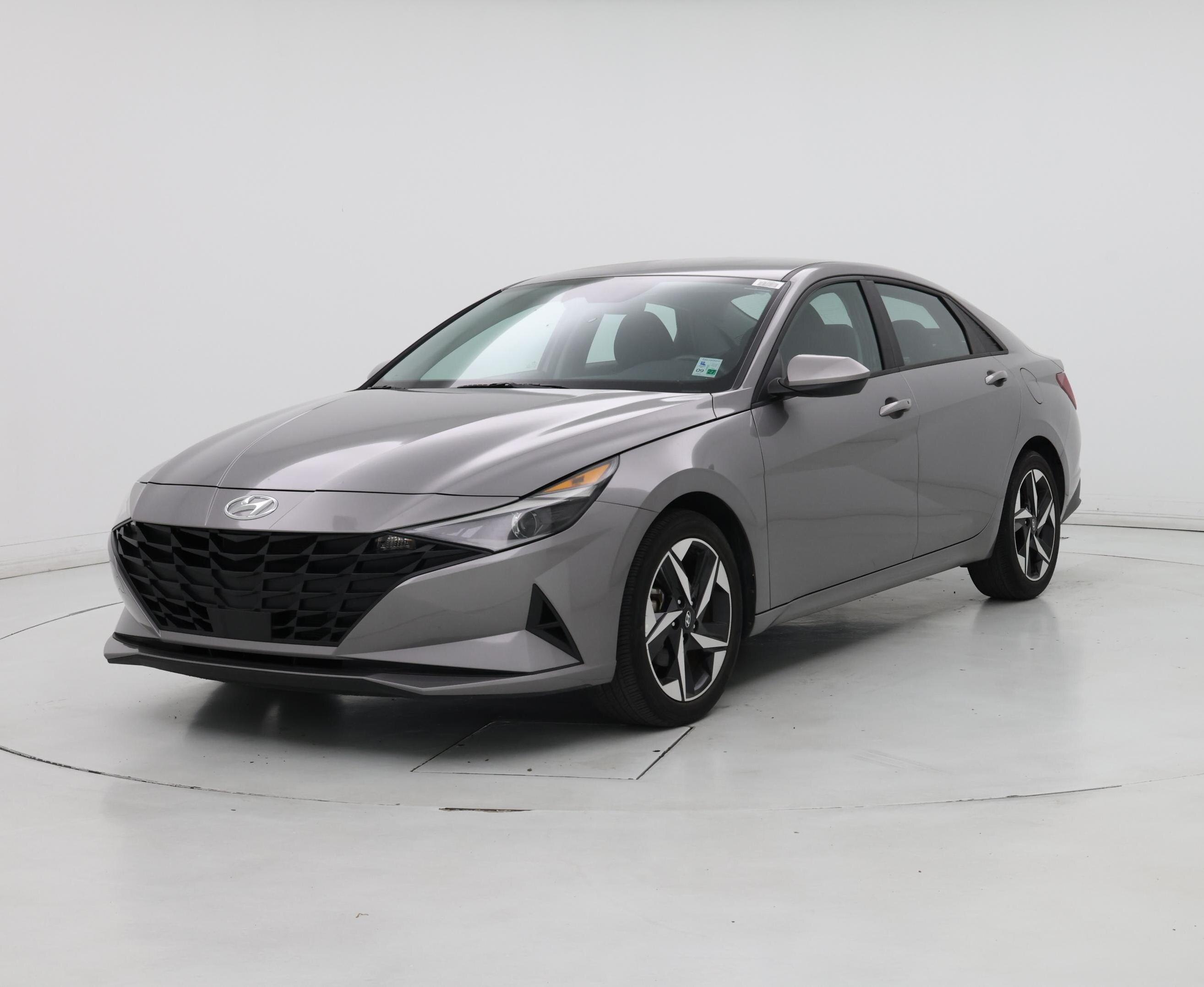 Thumbnail: 2023 Hyundai Elantra - 4