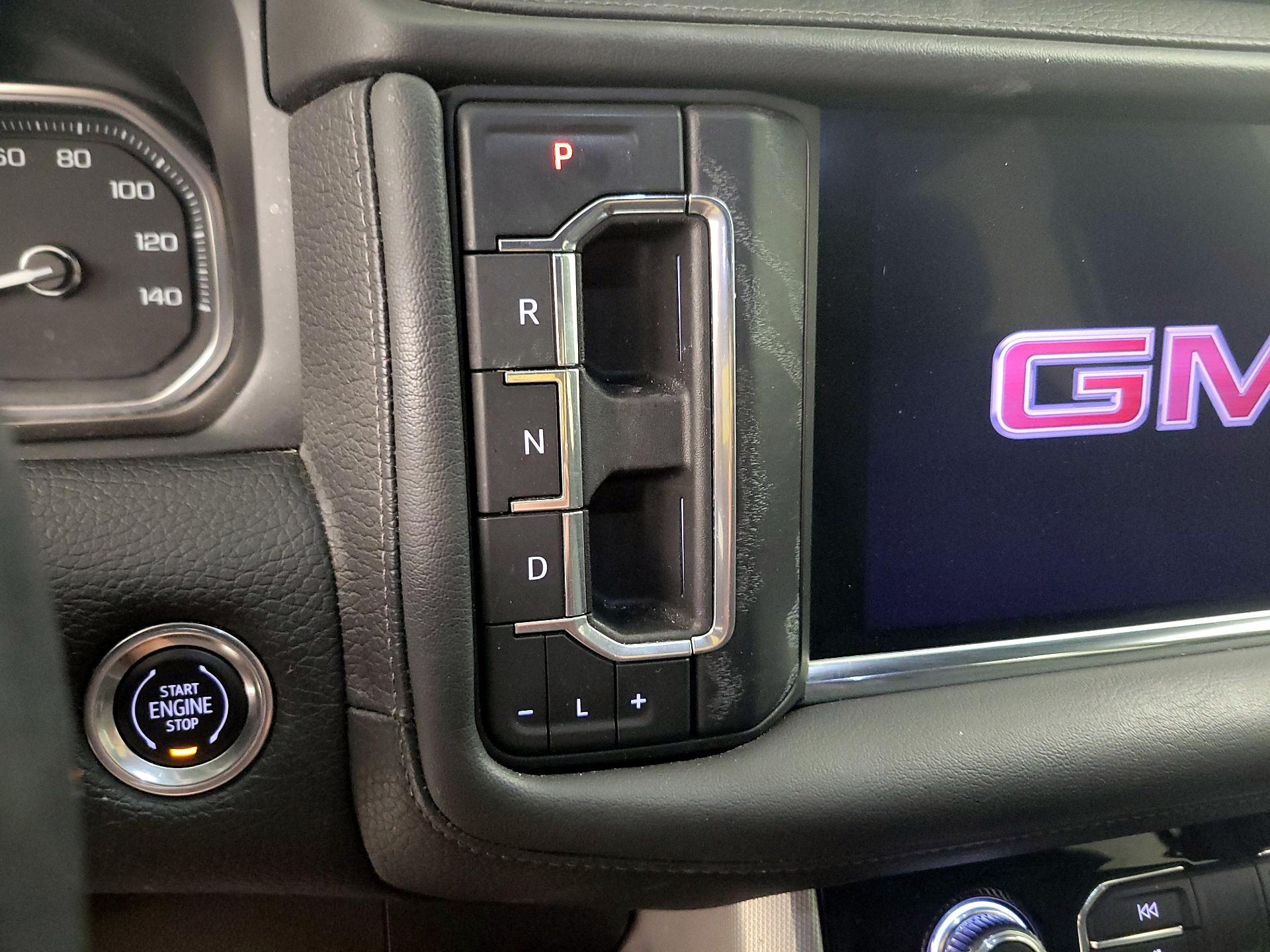 Thumbnail: 2021 GMC Yukon XL - 17