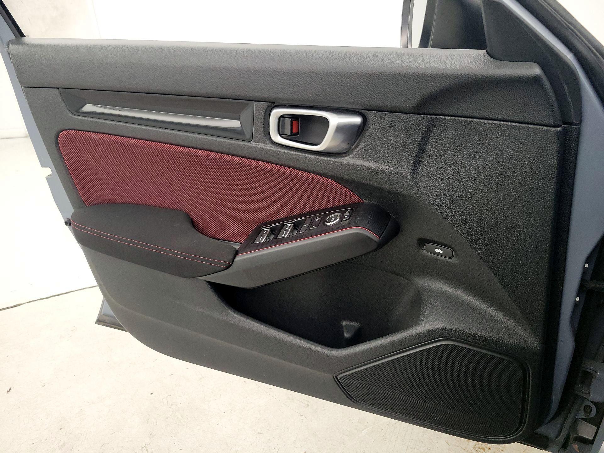 Thumbnail: 2023 Honda Civic - 12