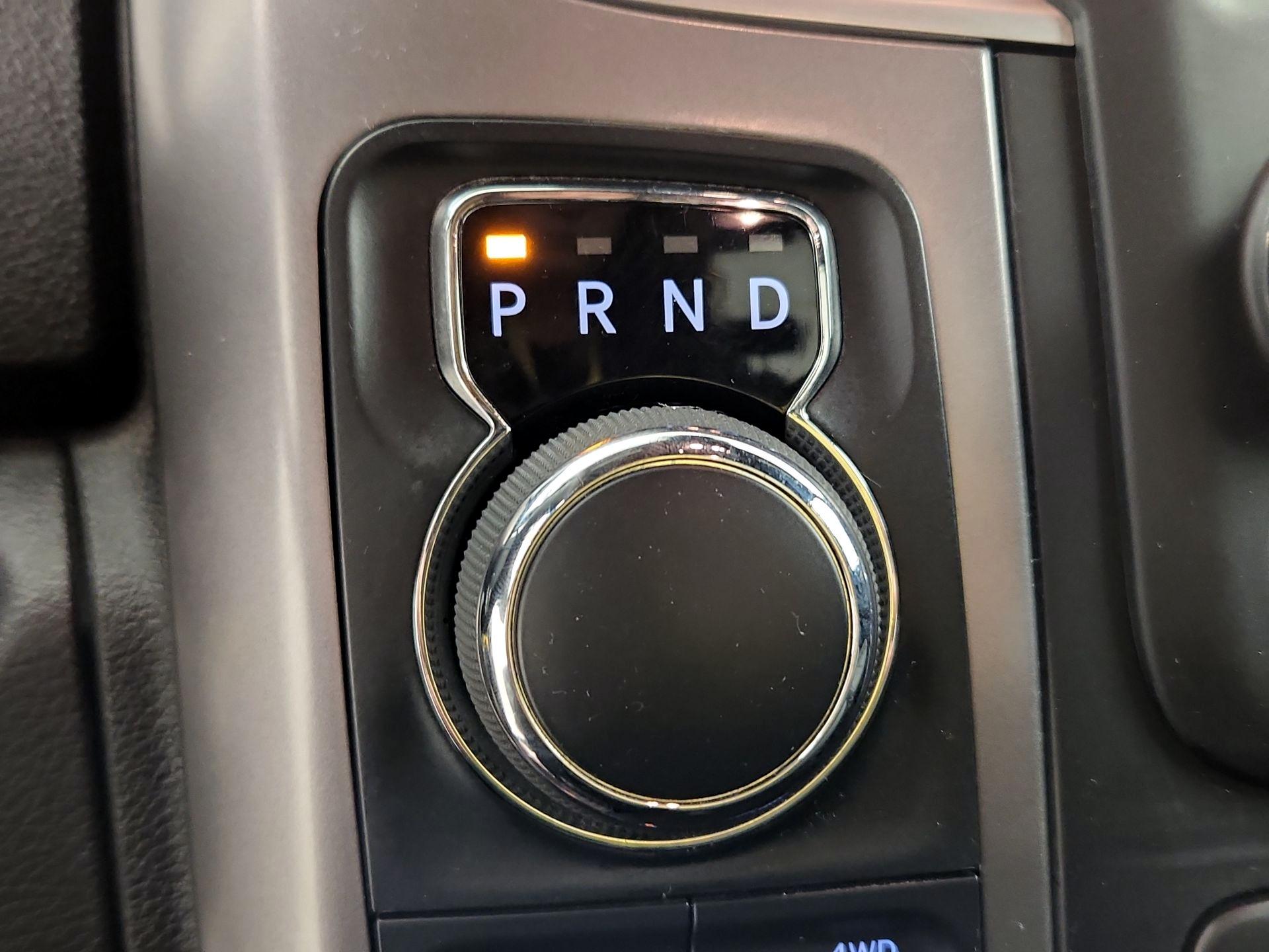 Thumbnail: 2021 RAM 1500 Classic - 17