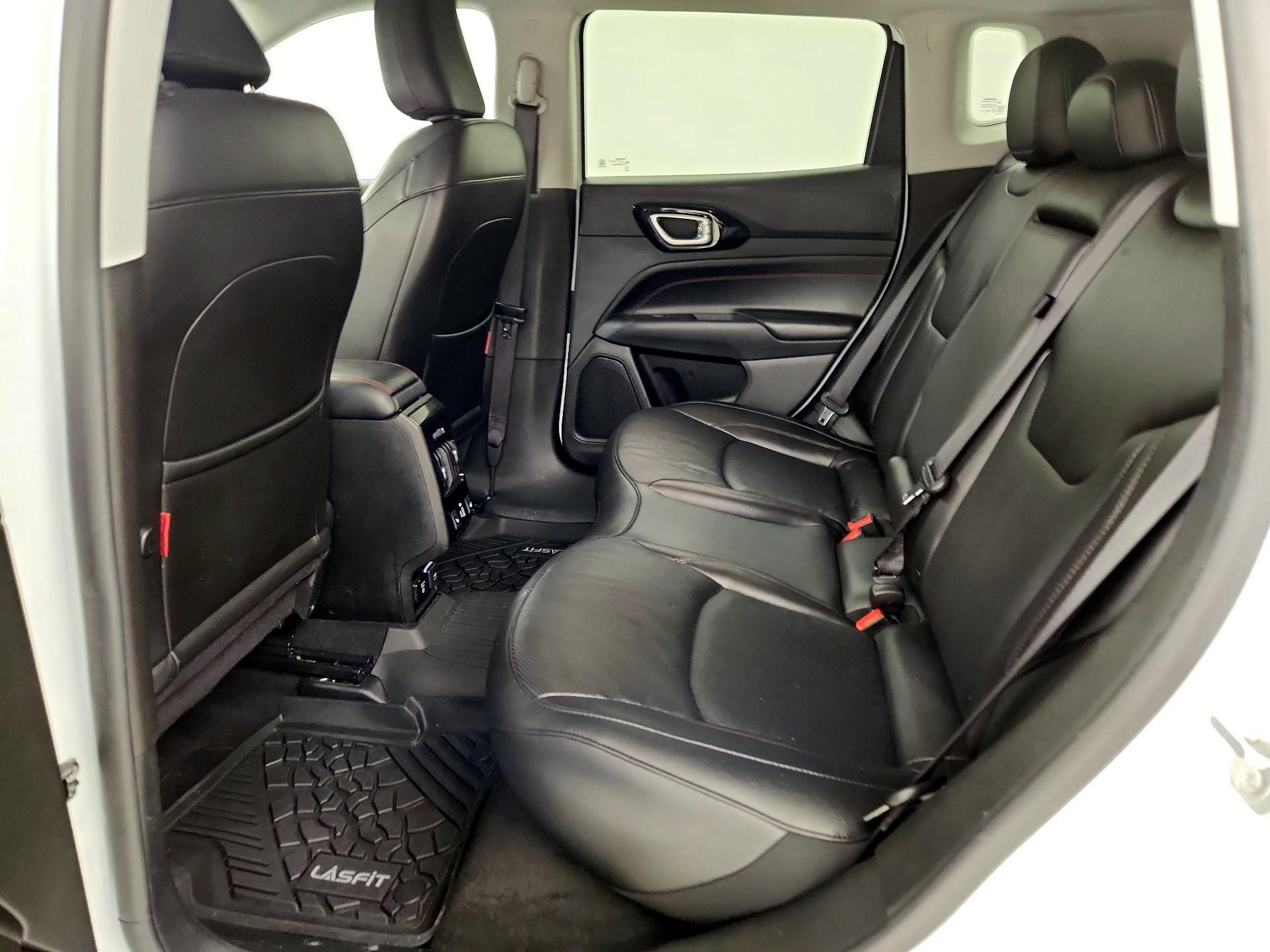 Thumbnail: 2022 Jeep Compass - 20