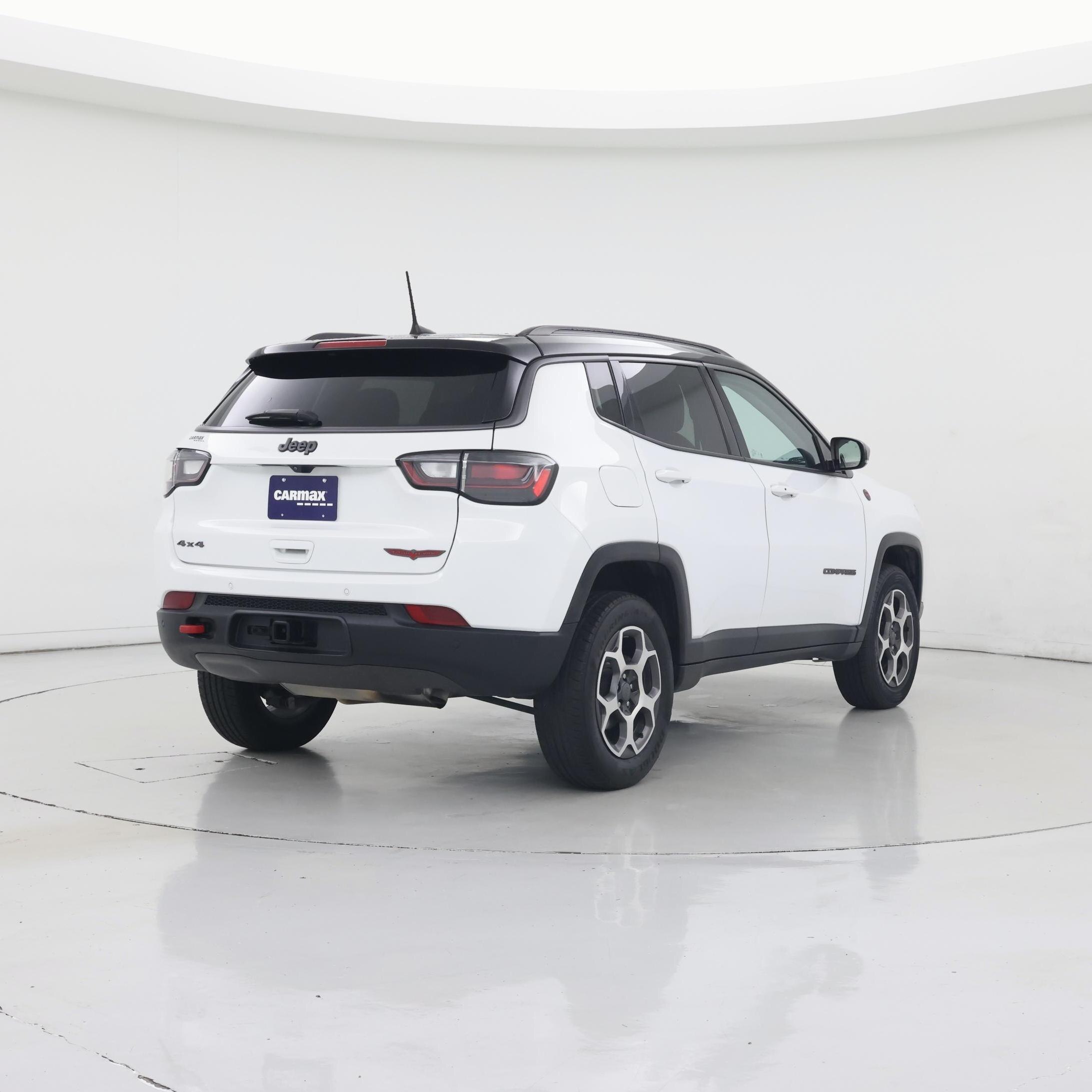 Thumbnail: 2022 Jeep Compass - 8