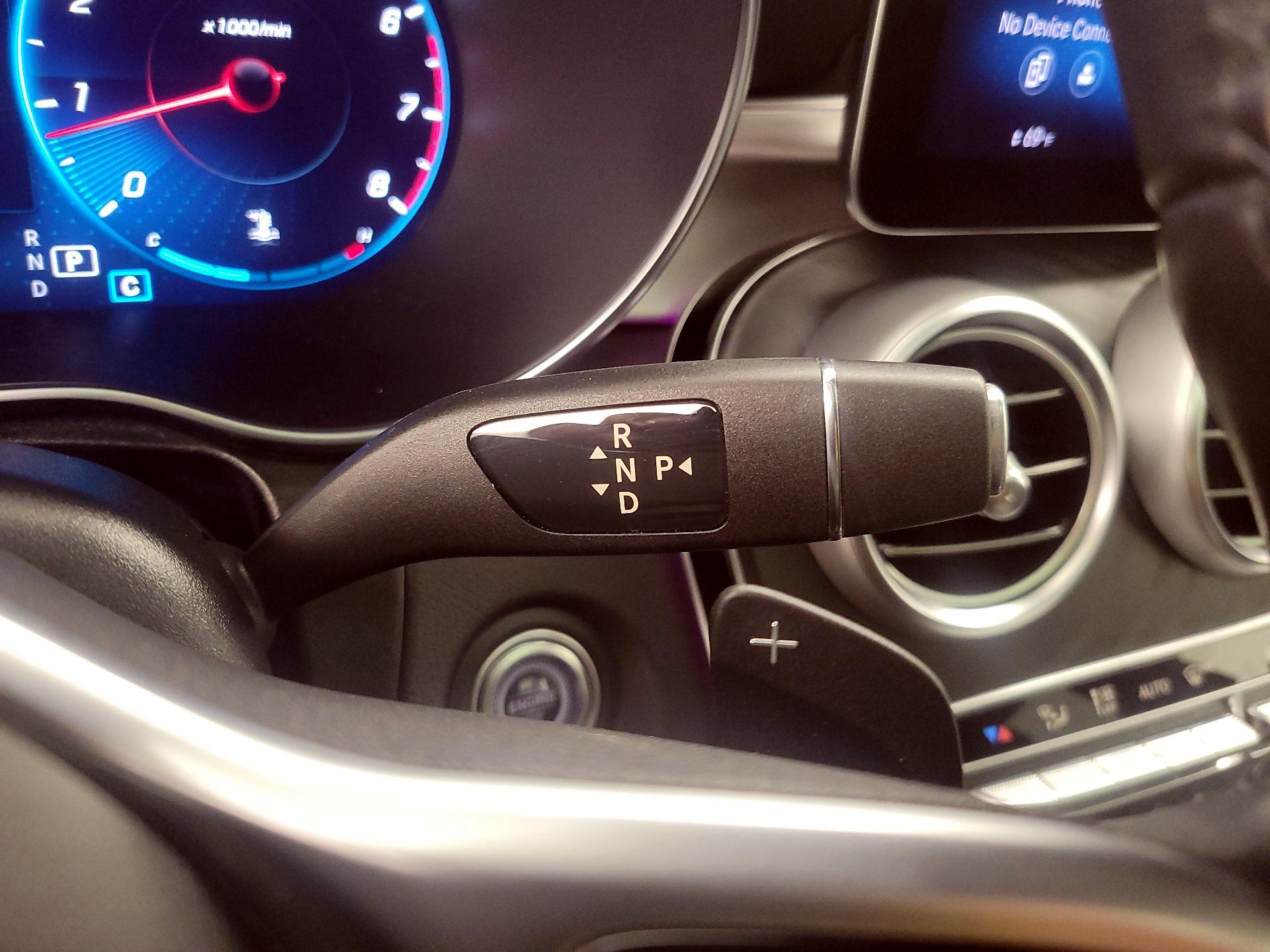 Thumbnail: 2022 Mercedes-Benz GLC - 17