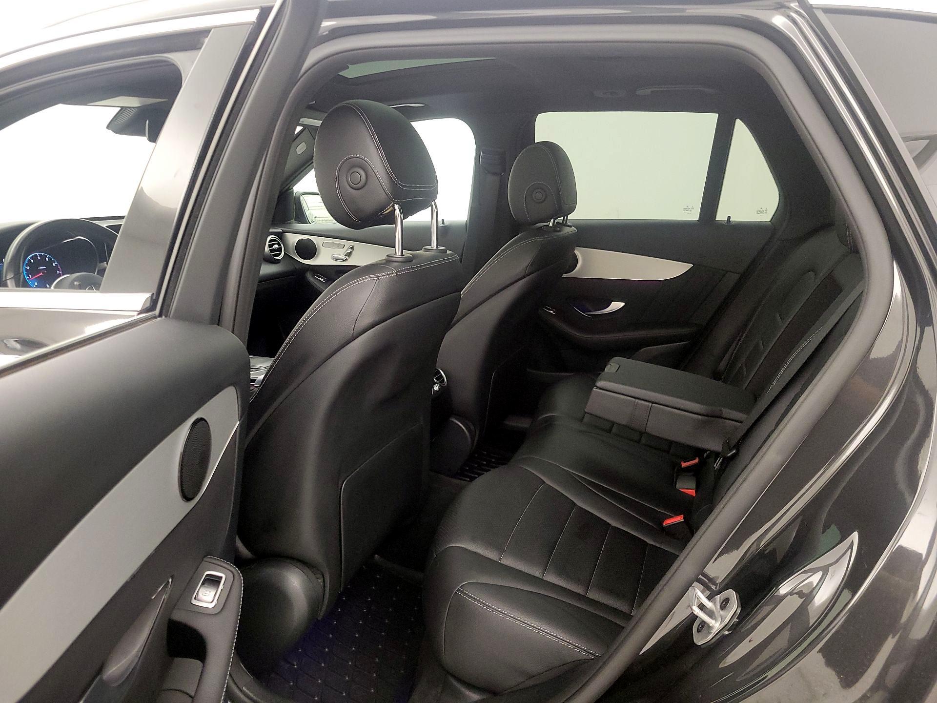 Thumbnail: 2022 Mercedes-Benz GLC - 20