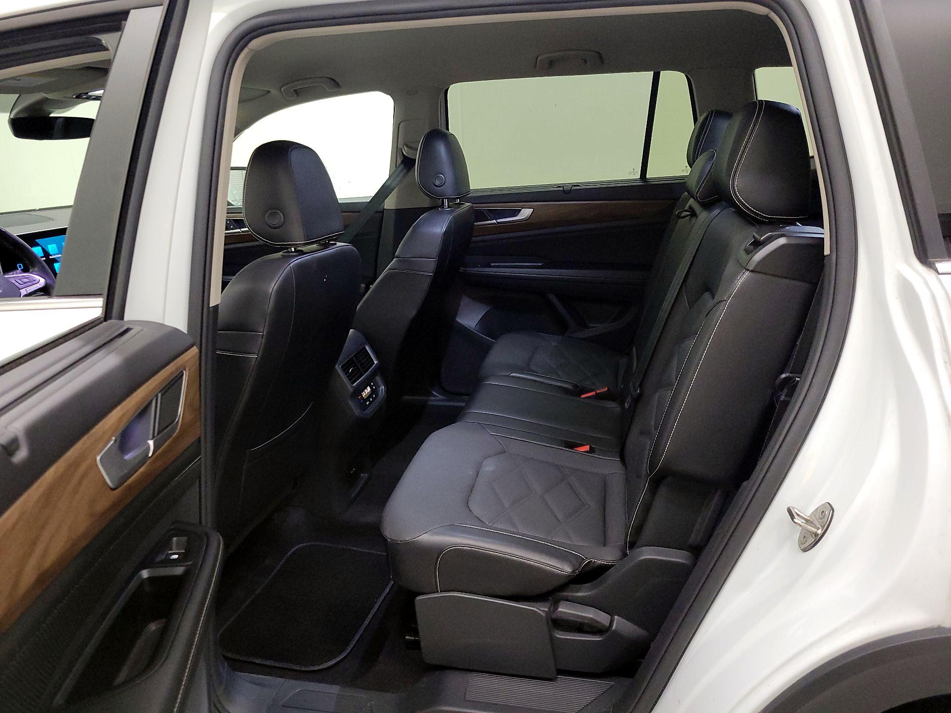 Thumbnail: 2024 Volkswagen Atlas - 18
