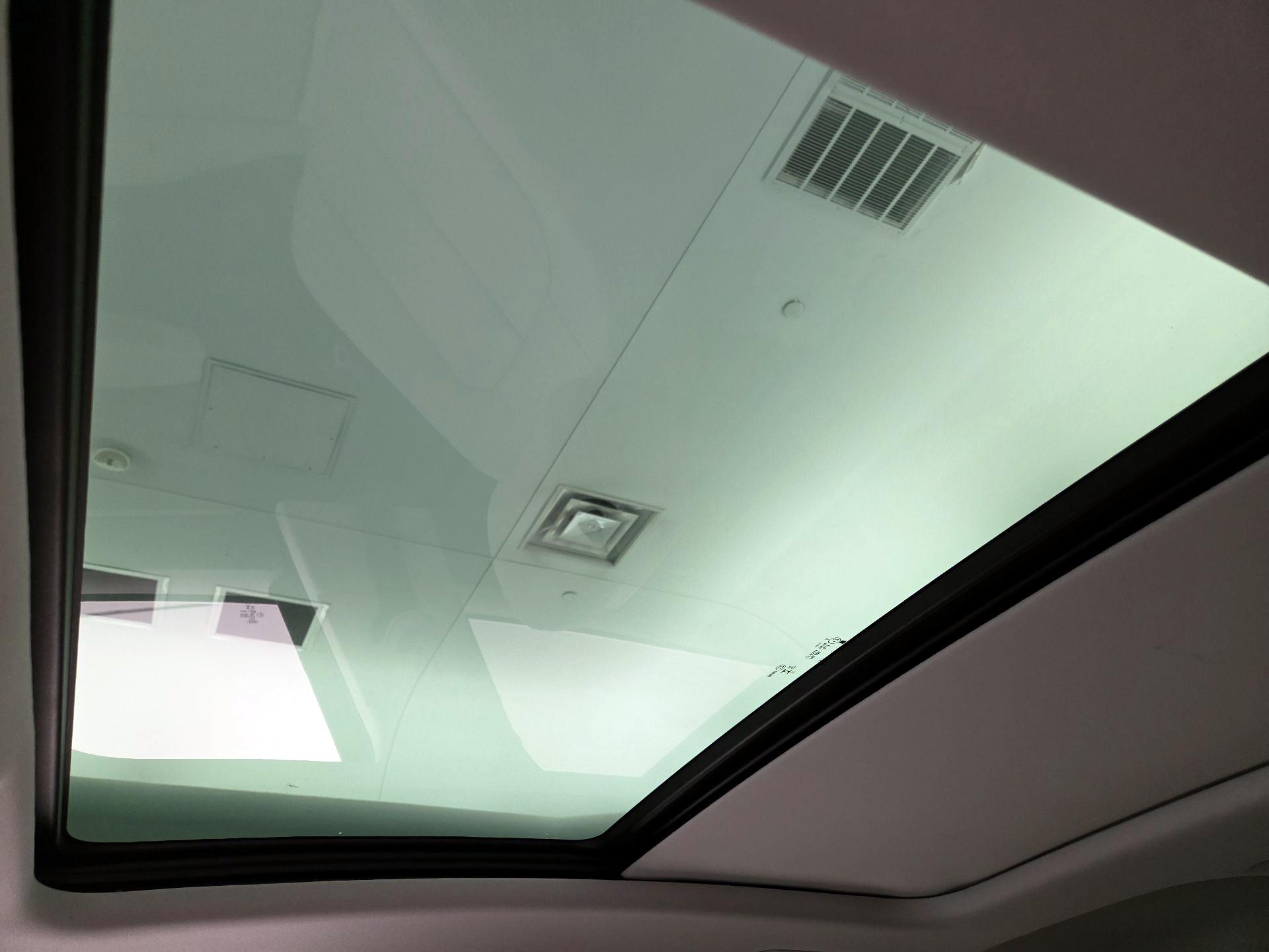 Thumbnail: 2023 Audi Q3 - 12