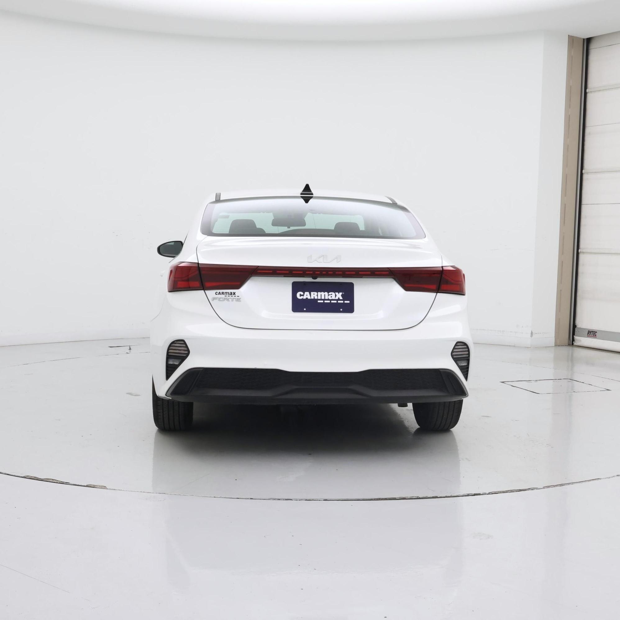 Thumbnail: 2024 Kia Forte - 6