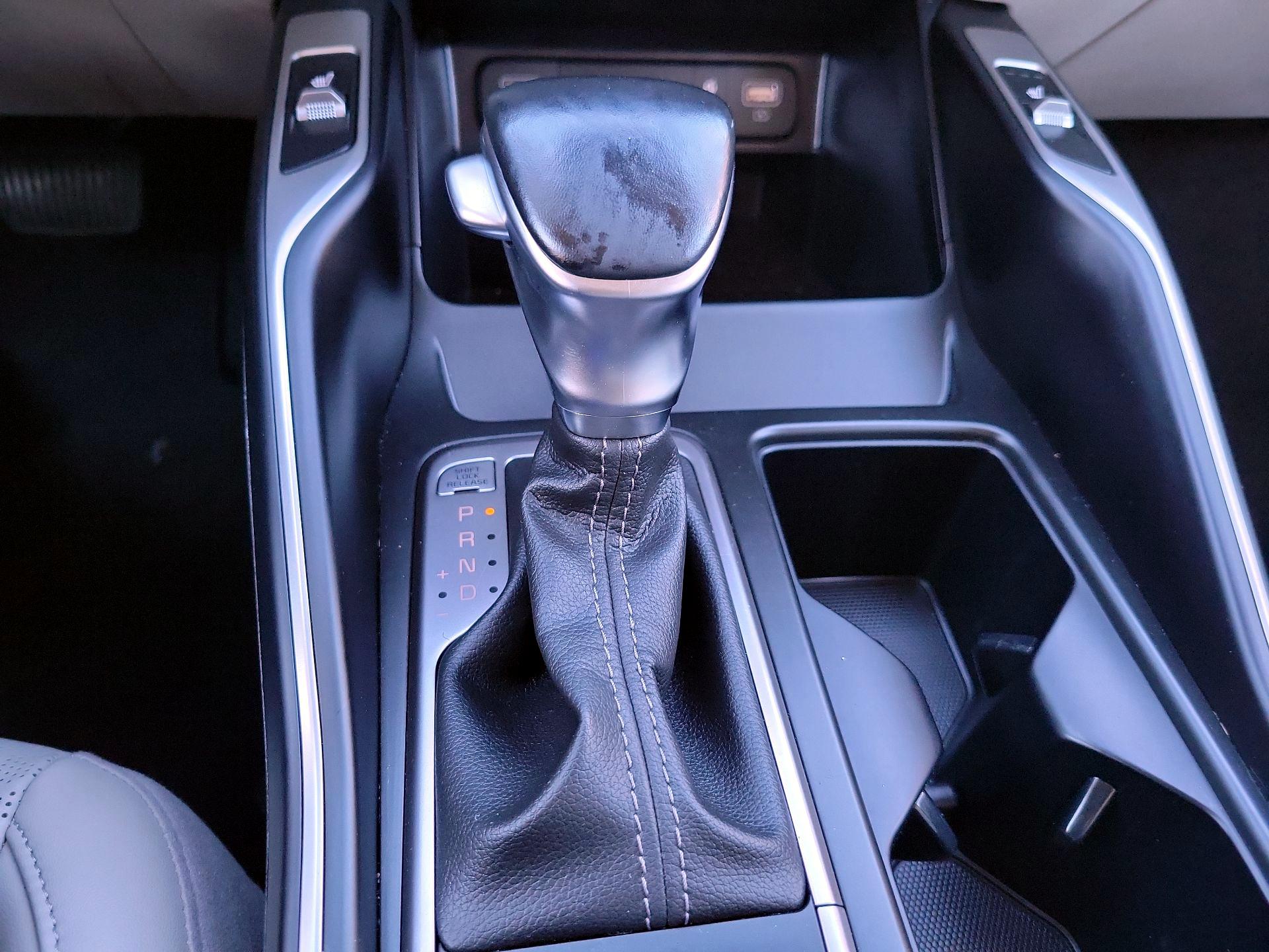 Thumbnail: 2023 Kia Sorento - 18