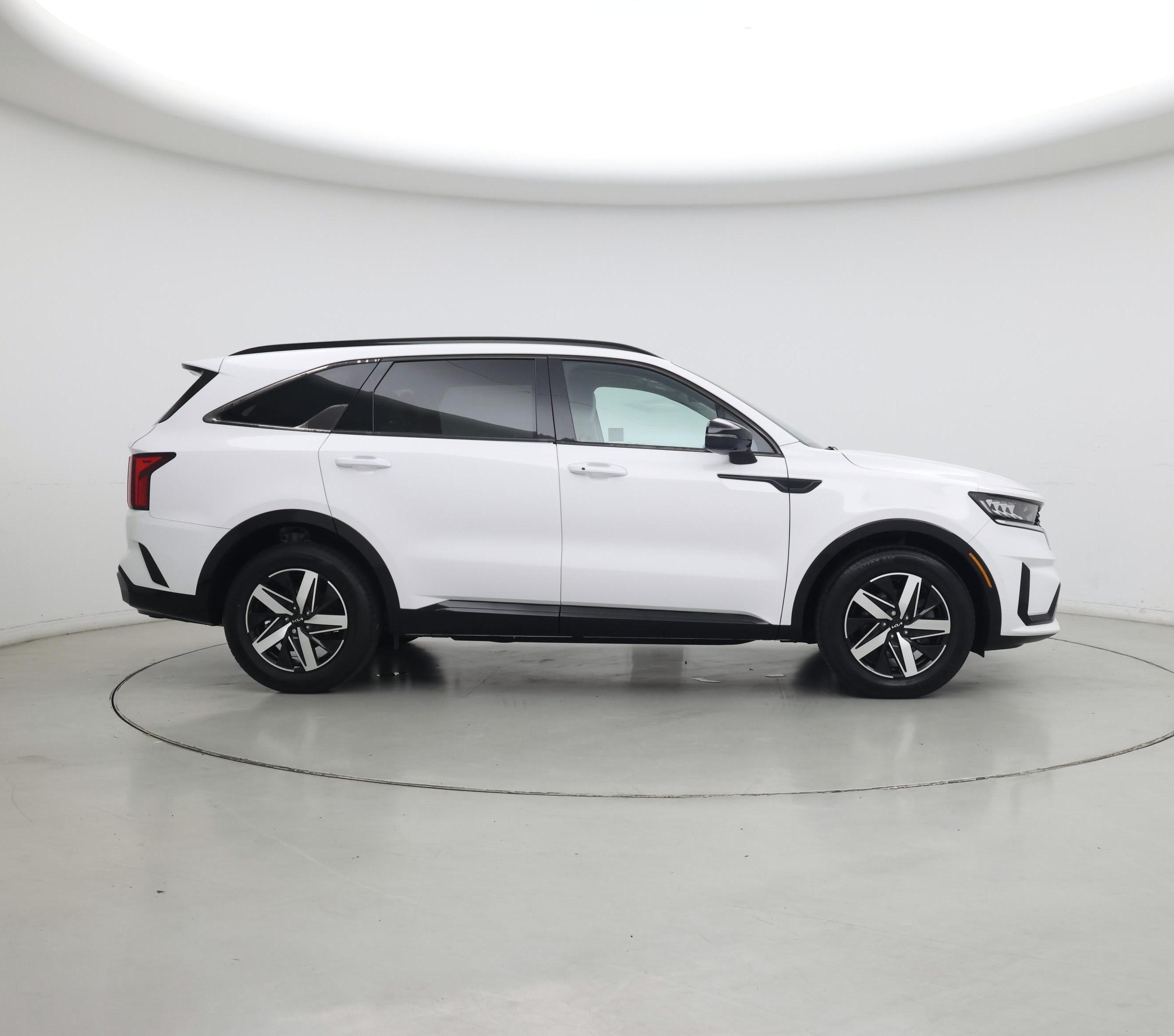 Thumbnail: 2023 Kia Sorento - 7