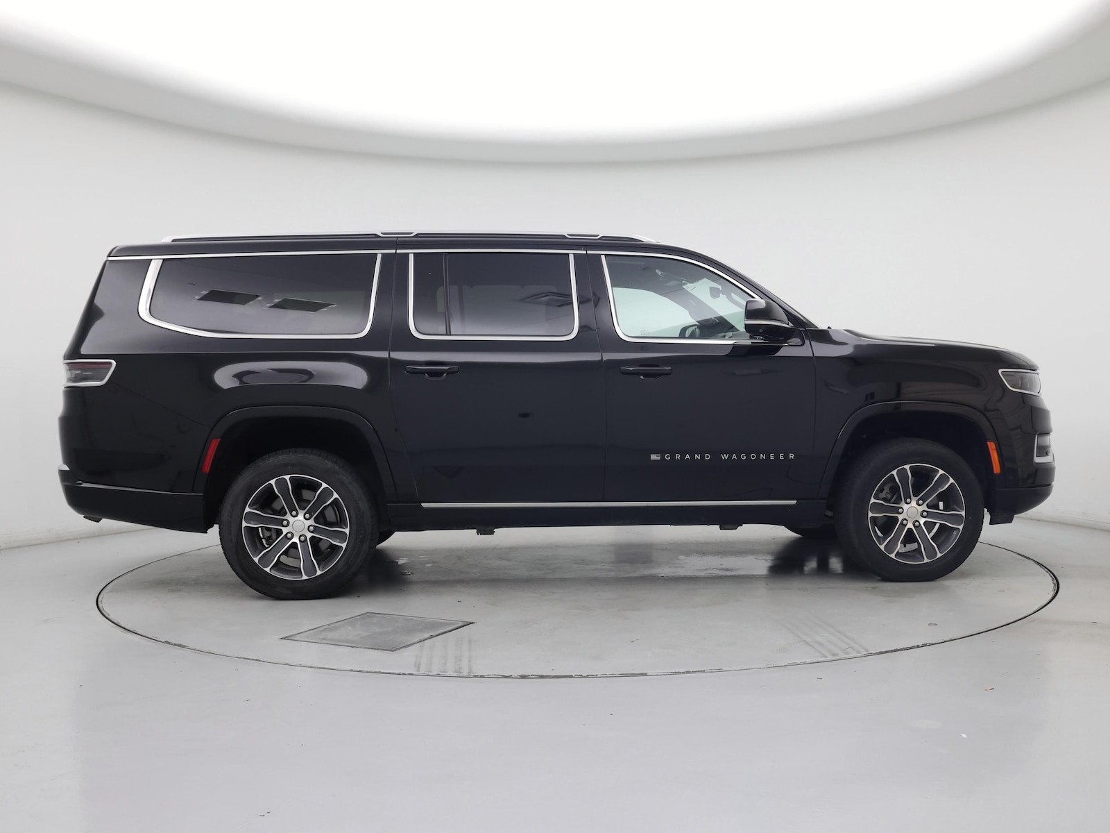 2024 Jeep Grand Wagoneer L Series I - Photo 8