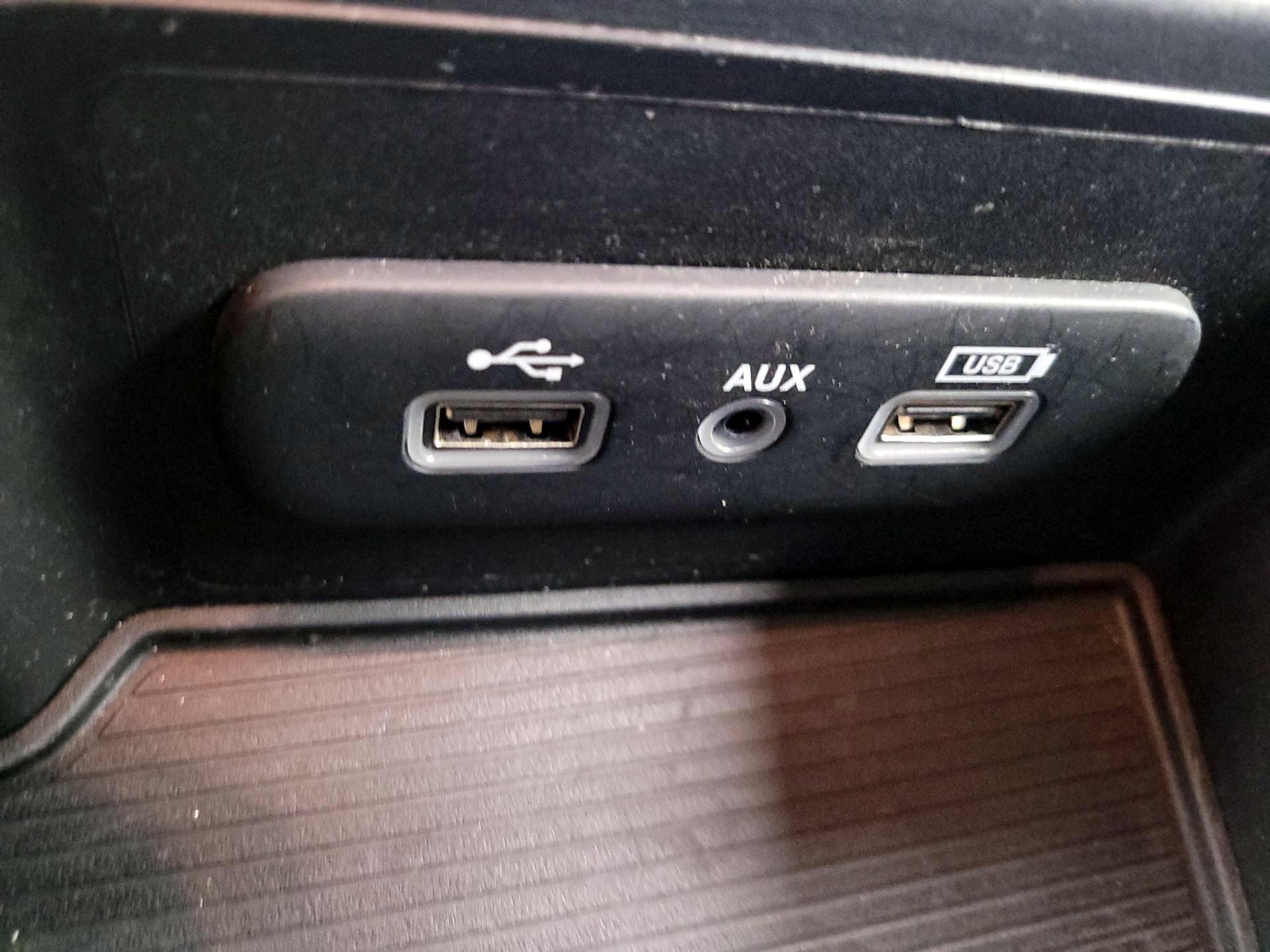 Thumbnail: 2024 RAM 1500 Classic - 18