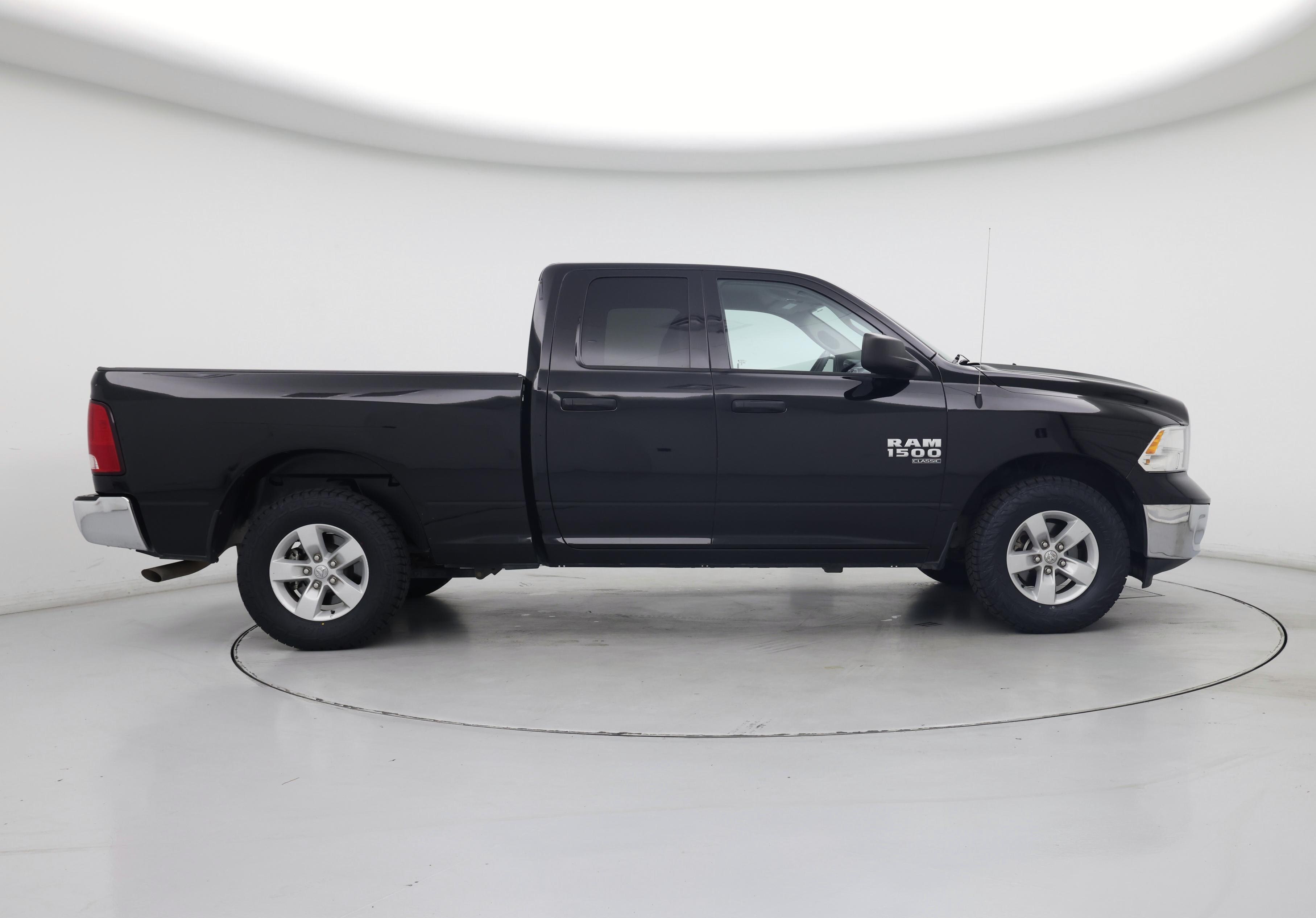 Thumbnail: 2024 RAM 1500 Classic - 7