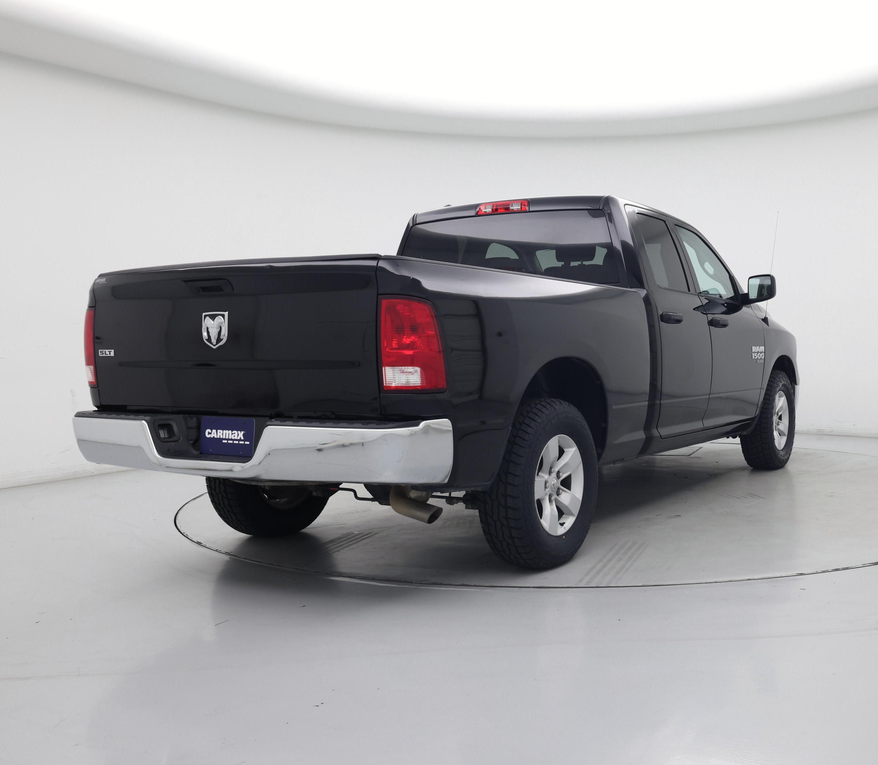 Thumbnail: 2024 RAM 1500 Classic - 8