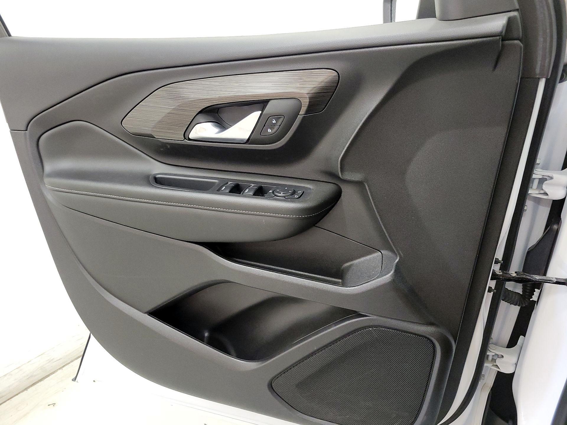 Thumbnail: 2024 GMC Terrain - 12