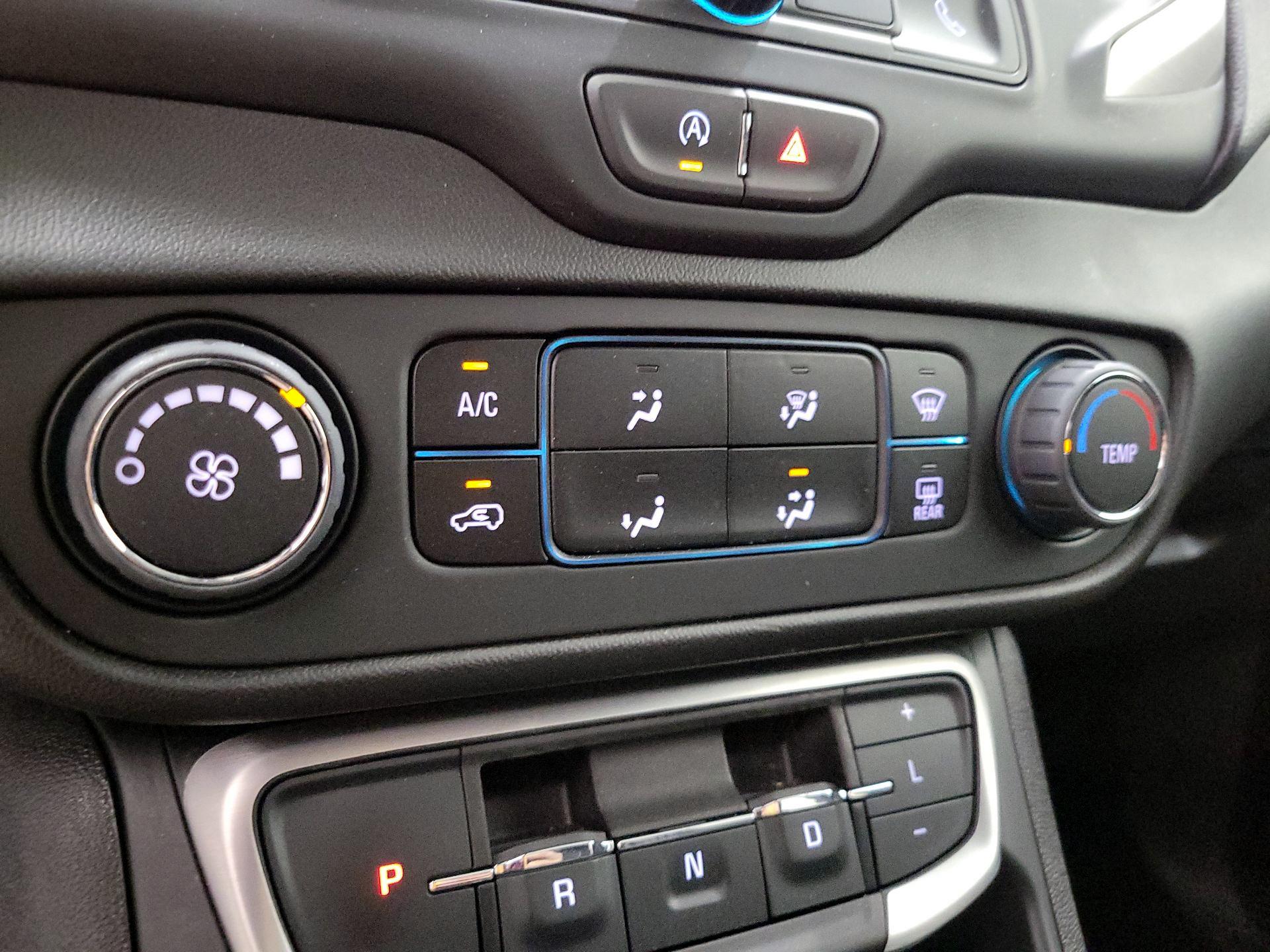 Thumbnail: 2024 GMC Terrain - 16