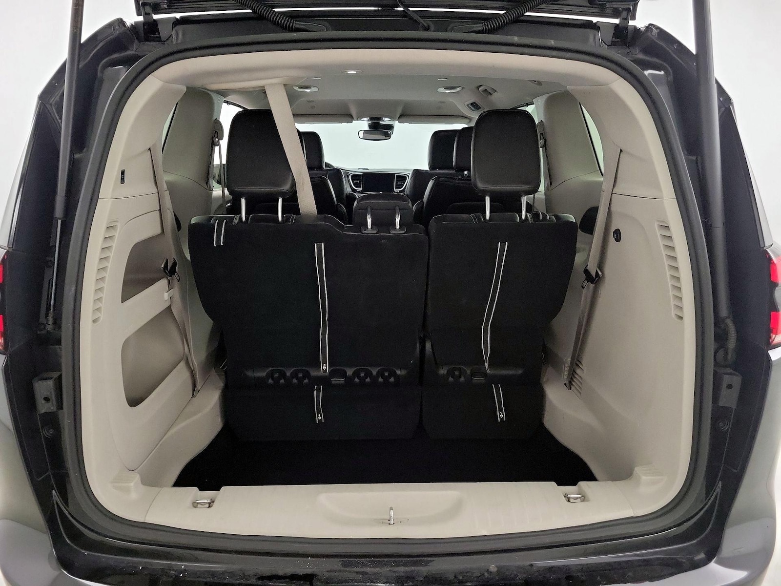 2023 Chrysler Pacifica Touring L - Photo 22