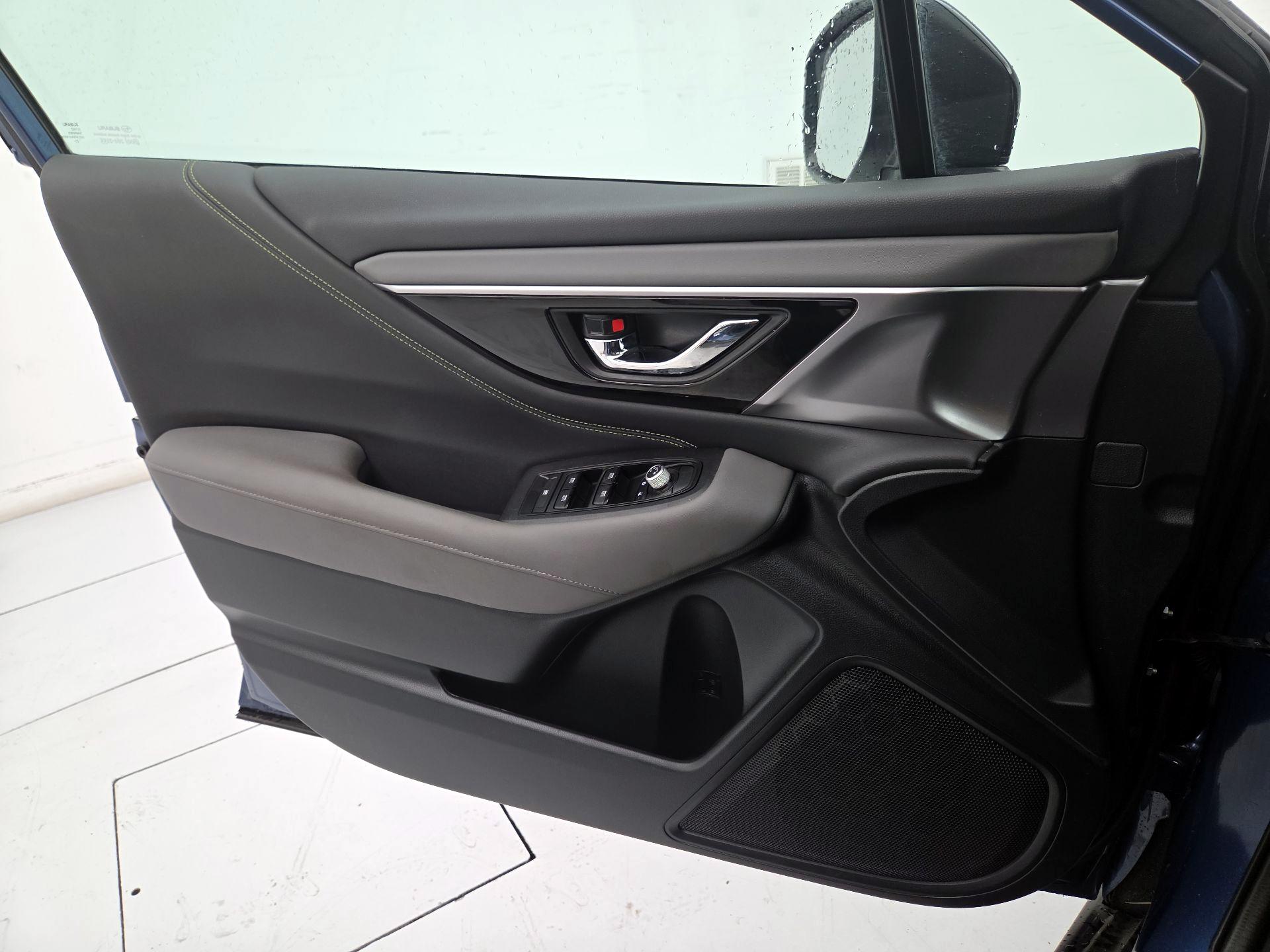 Thumbnail: 2022 Subaru Outback - 12