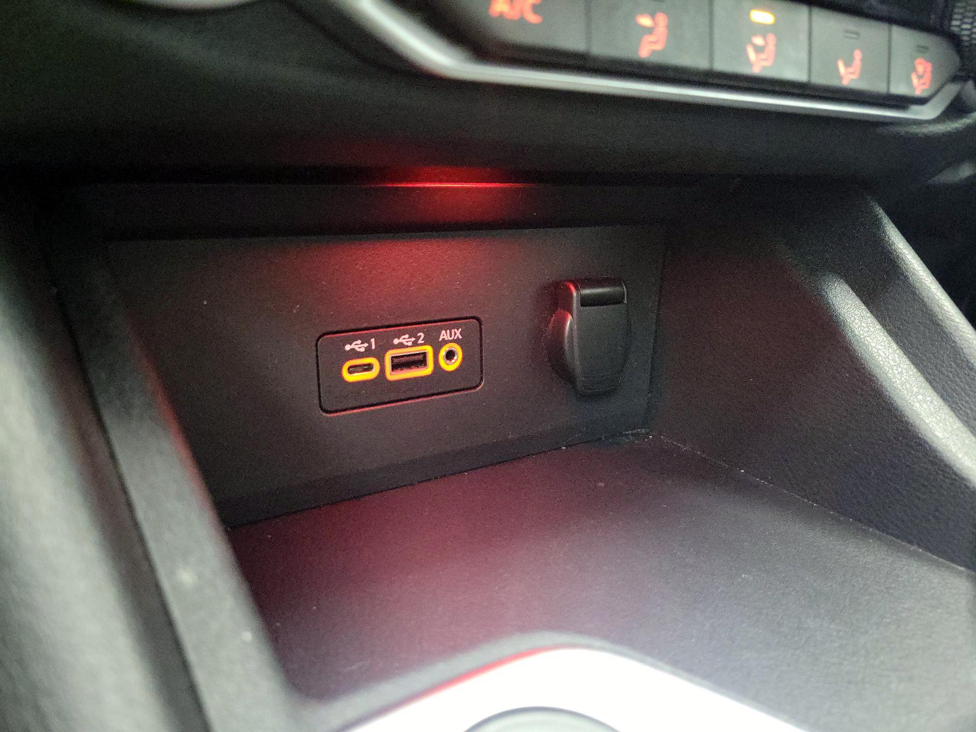 Thumbnail: 2023 Nissan Sentra - 18