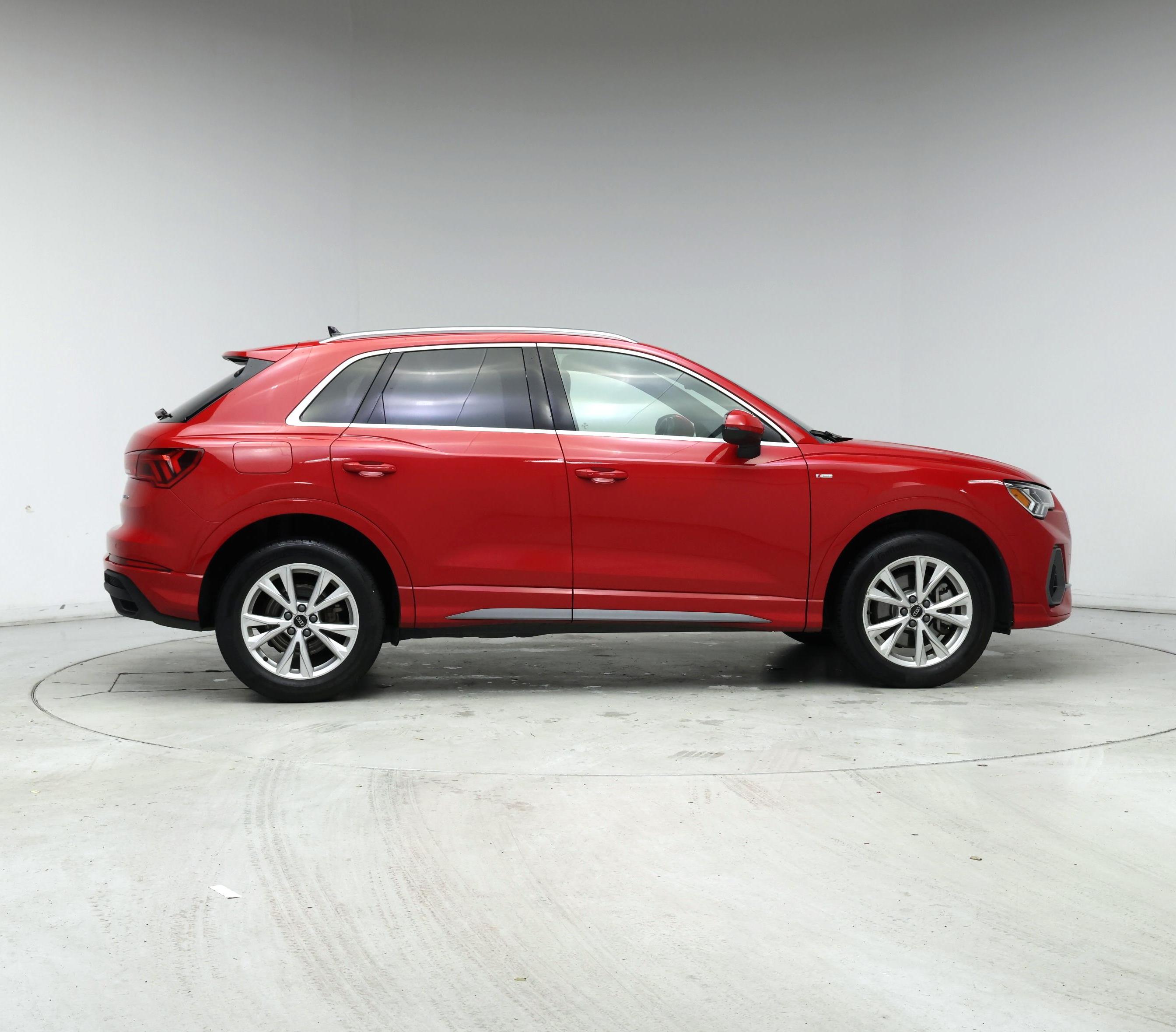 Thumbnail: 2024 Audi Q3 - 7