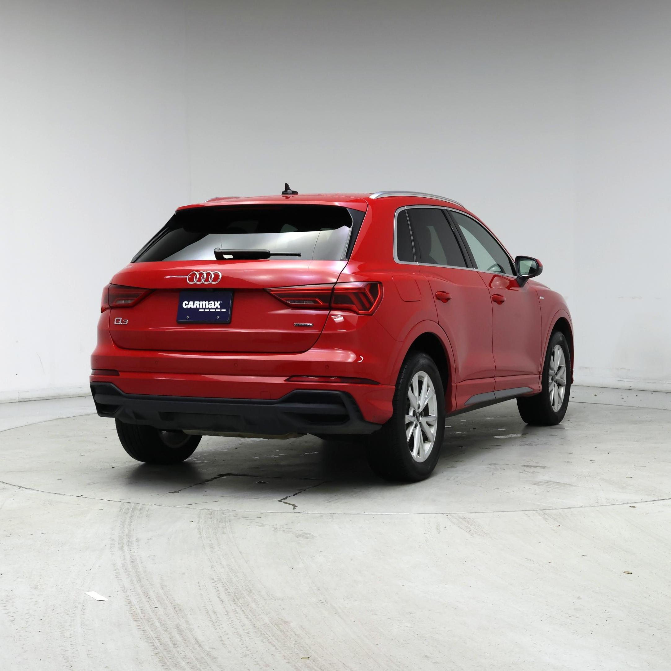 Thumbnail: 2024 Audi Q3 - 8