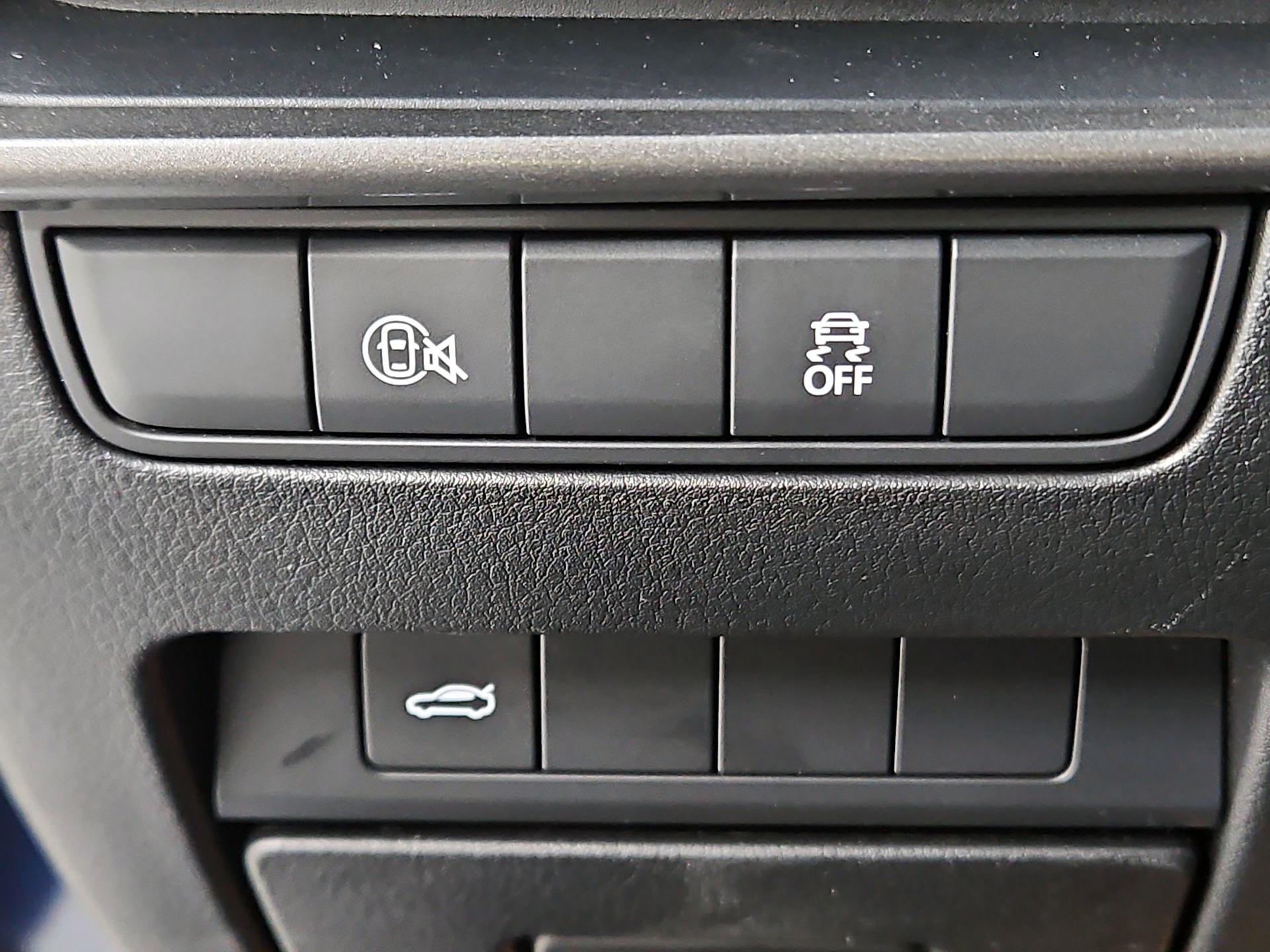 Thumbnail: 2024 Mazda Mazda3 - 13