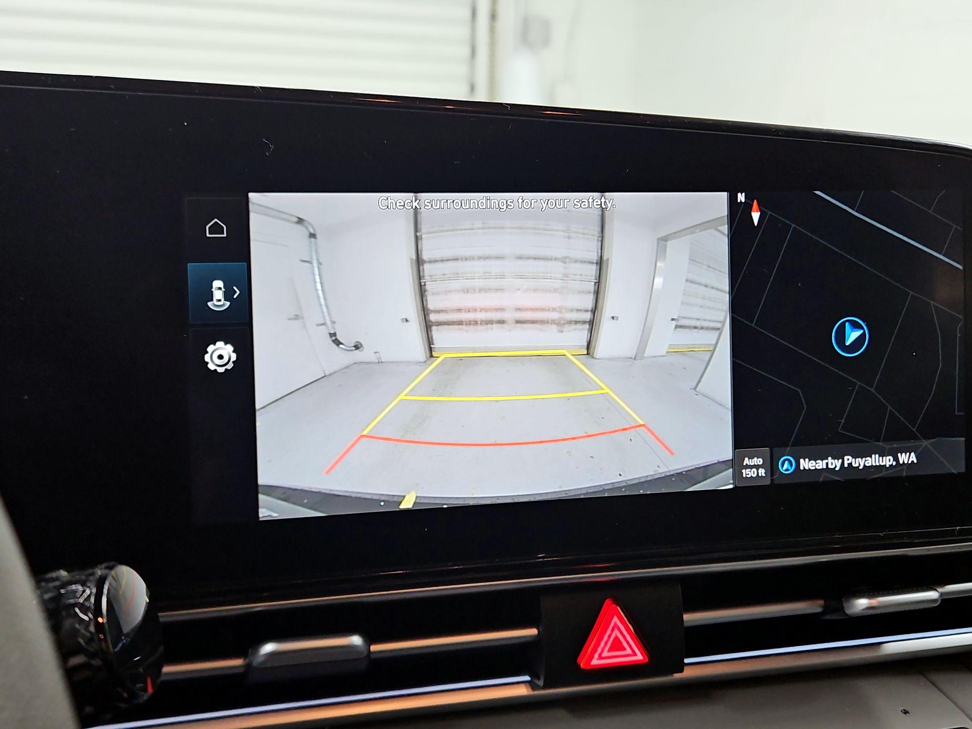 Thumbnail: 2024 Hyundai Elantra - 15