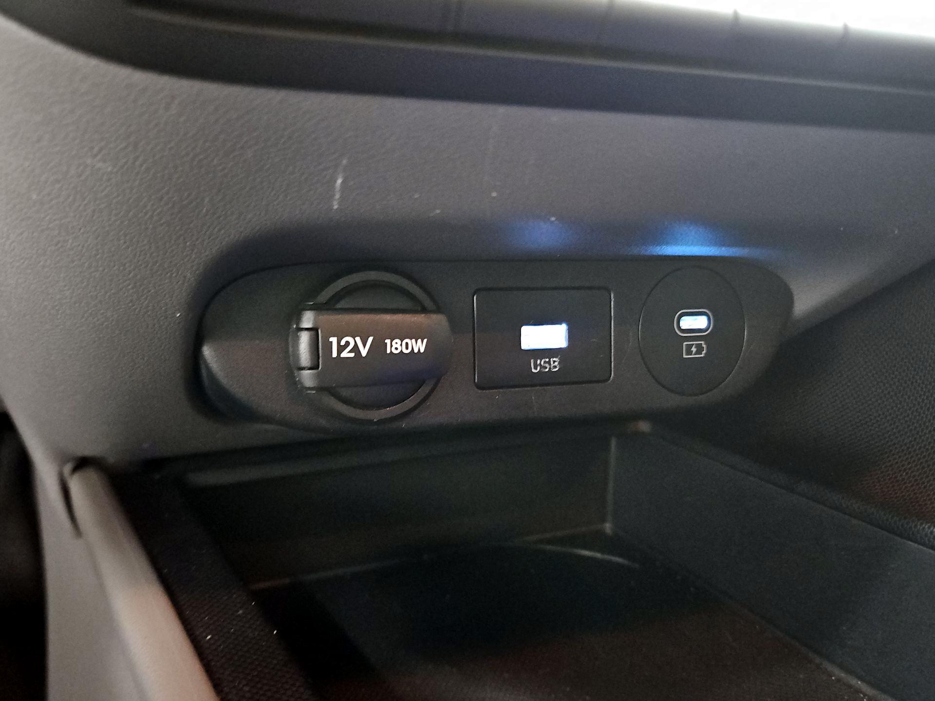 Thumbnail: 2024 Hyundai Elantra - 19