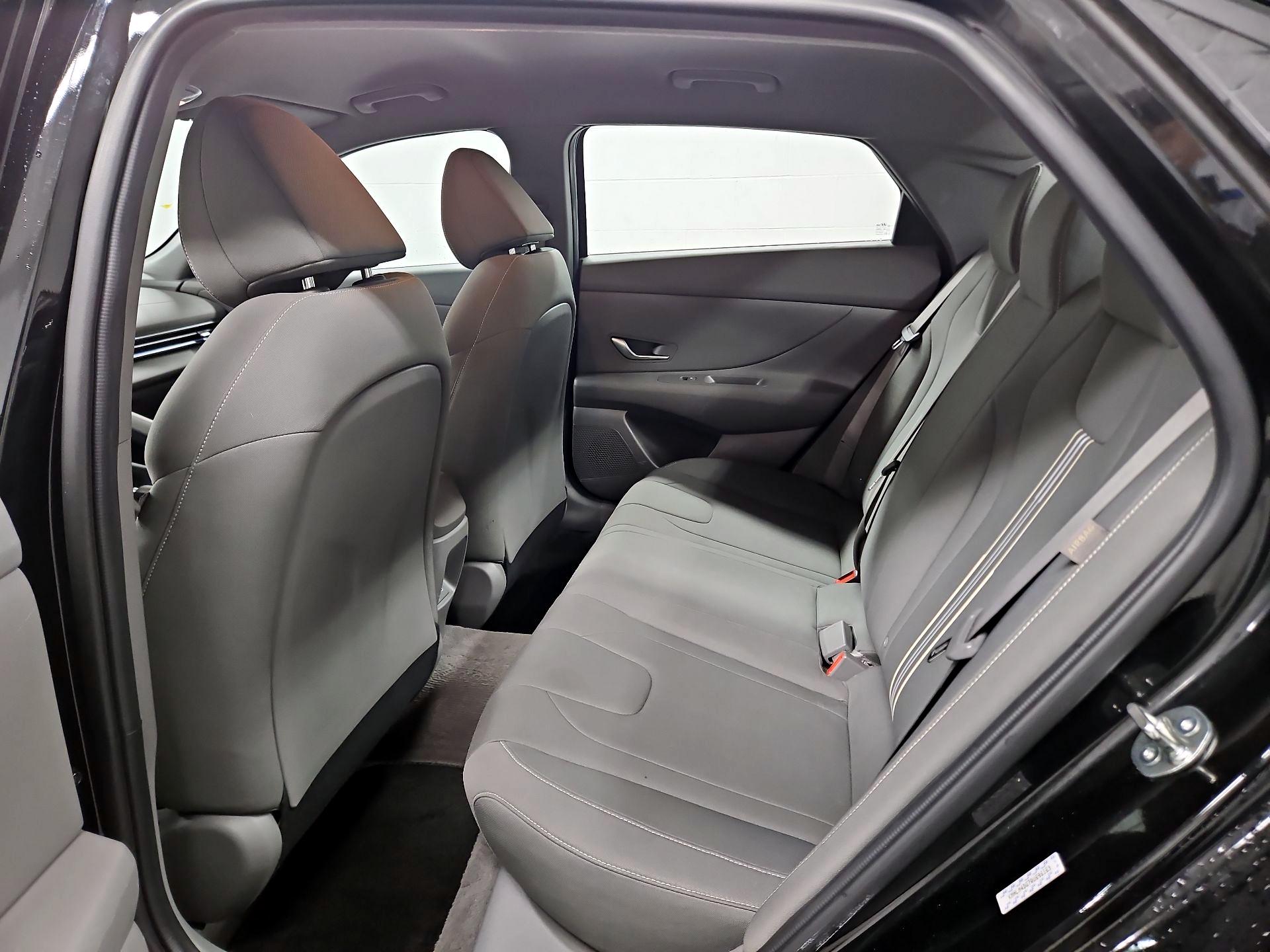 Thumbnail: 2024 Hyundai Elantra - 20