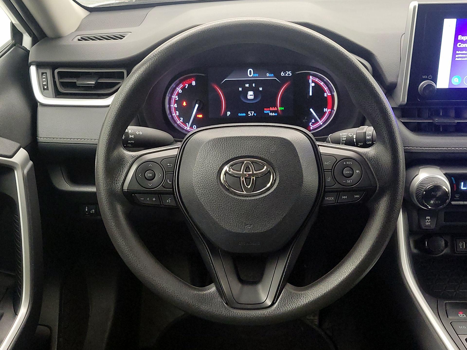 Thumbnail: 2024 Toyota RAV4 - 10