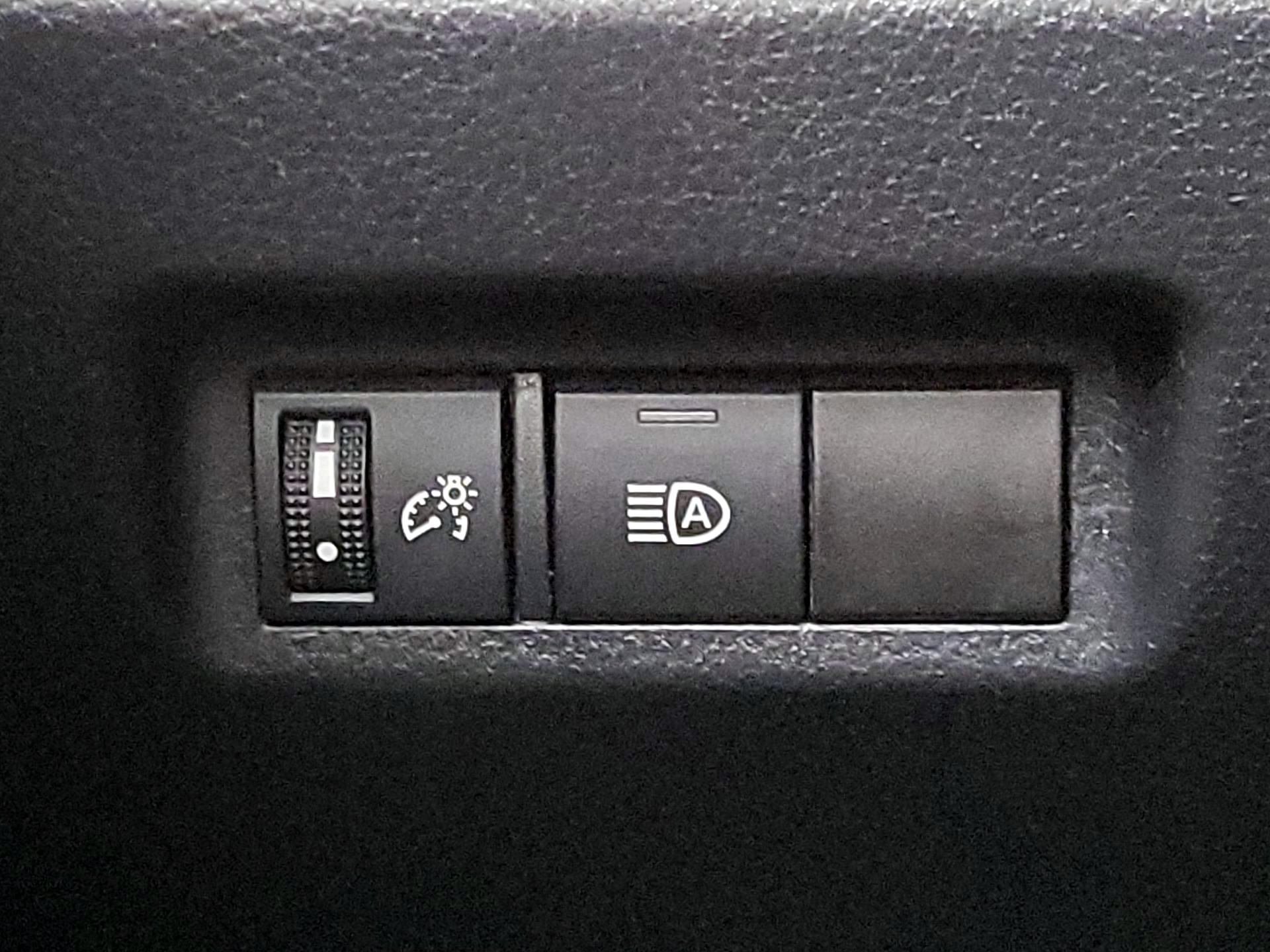 Thumbnail: 2024 Toyota RAV4 - 13