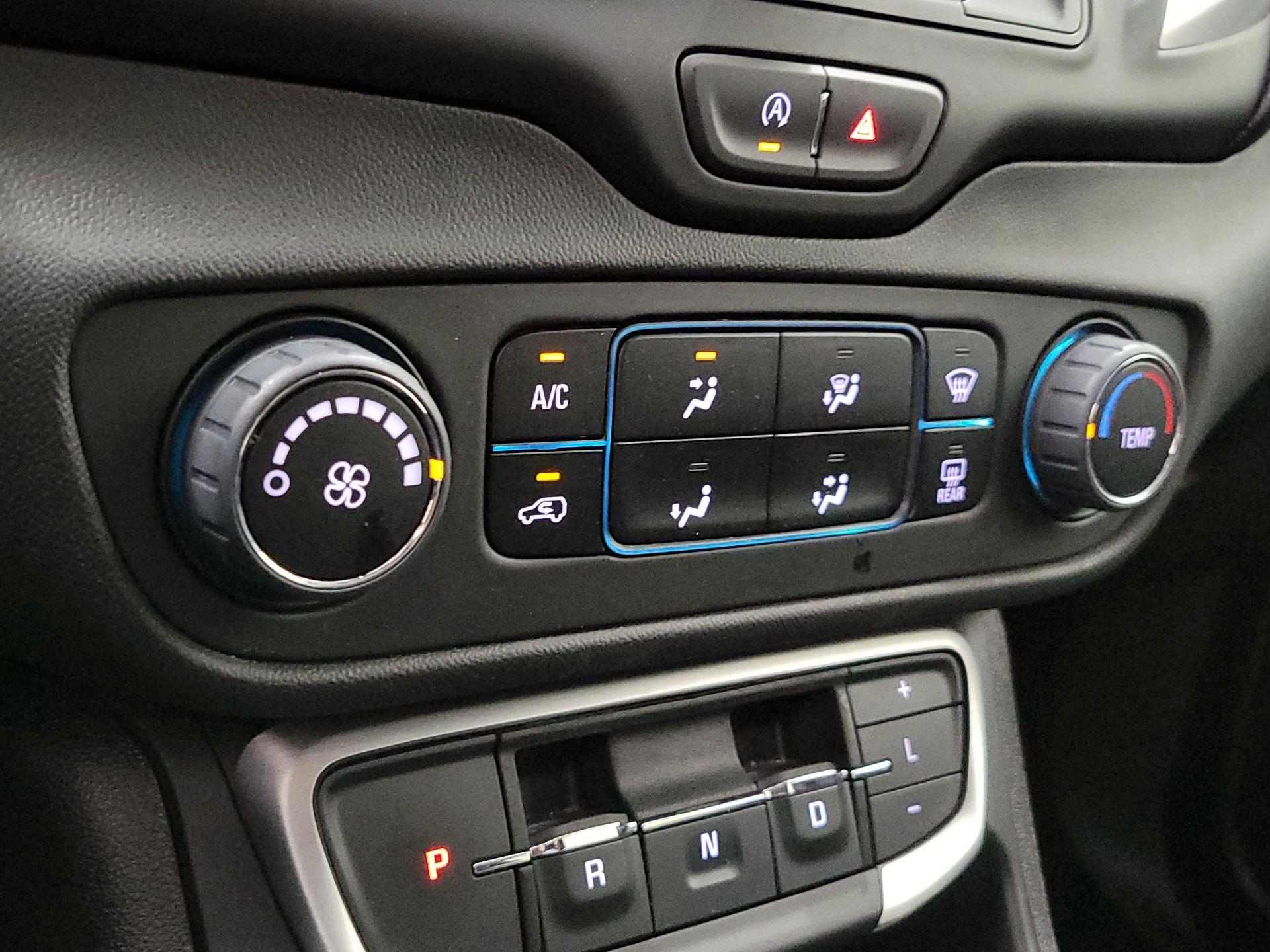 Thumbnail: 2024 GMC Terrain - 16